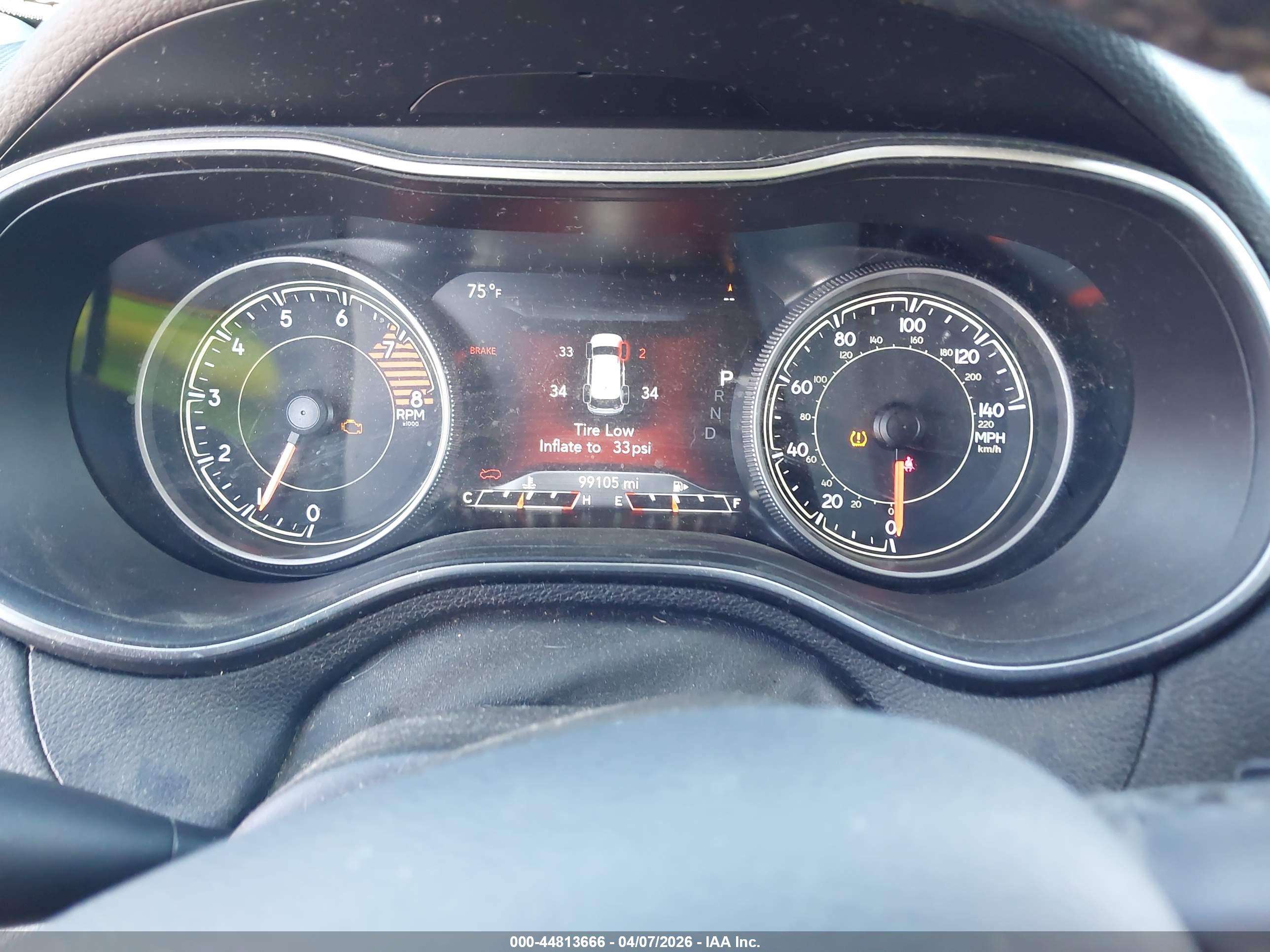 JEEP CHEROKEE image 7