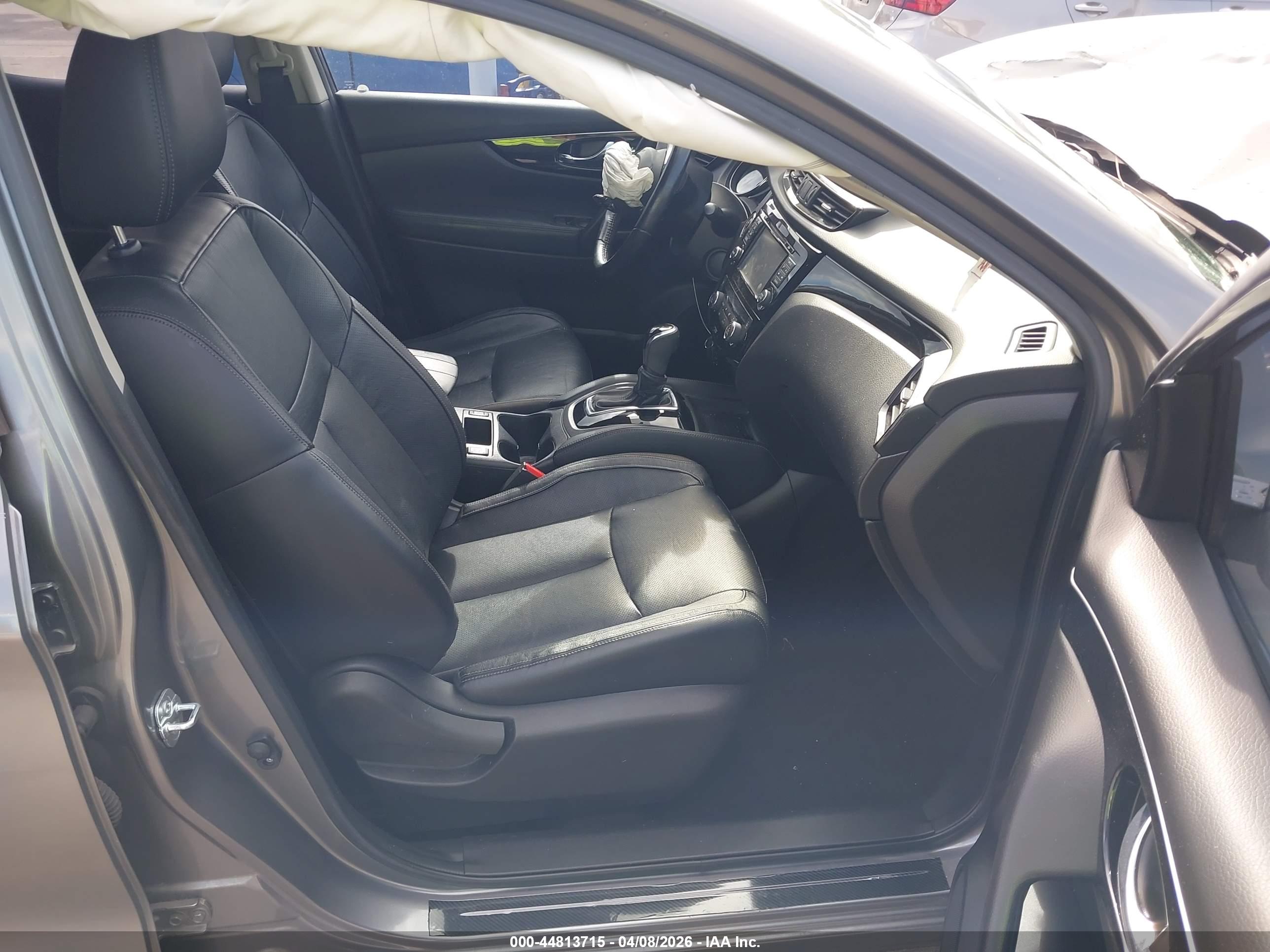 NISSAN ROGUE image 5