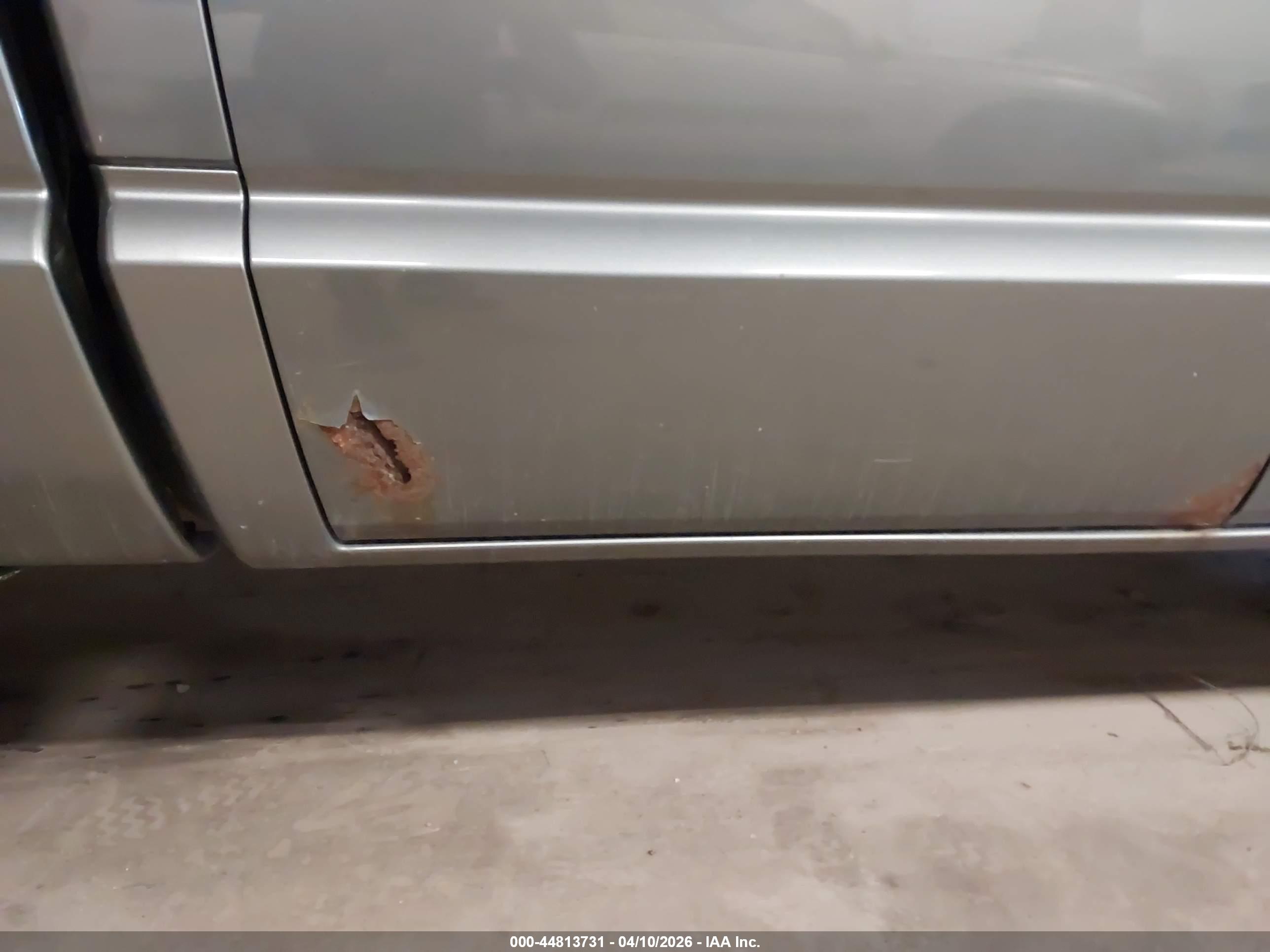 DODGE DAKOTA image 6
