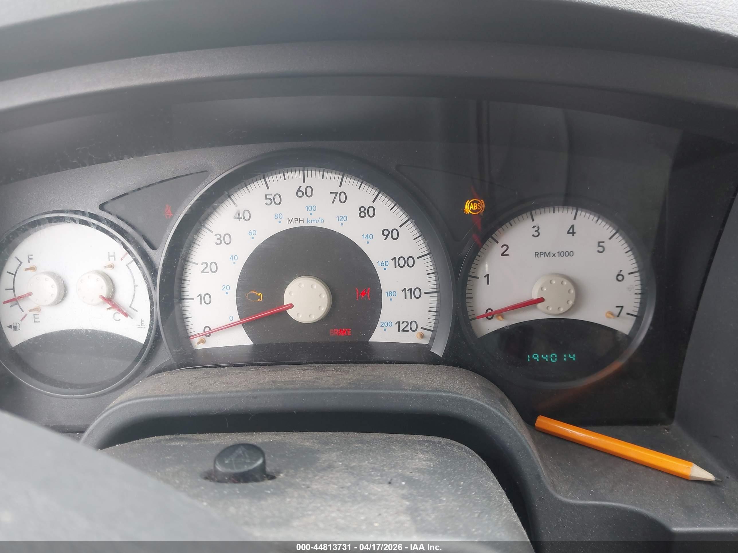 DODGE DAKOTA image 7