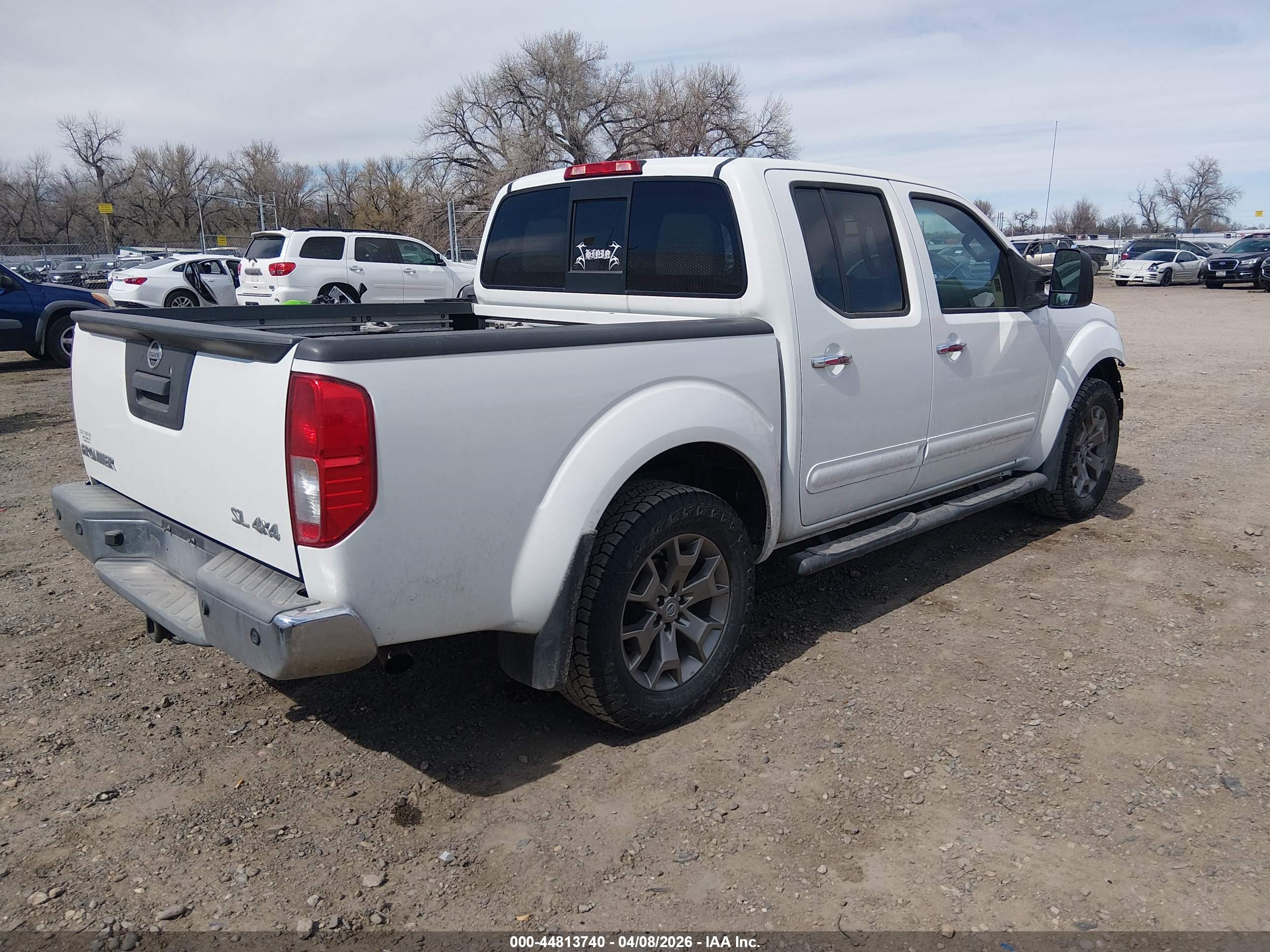 NISSAN FRONTIER image 4