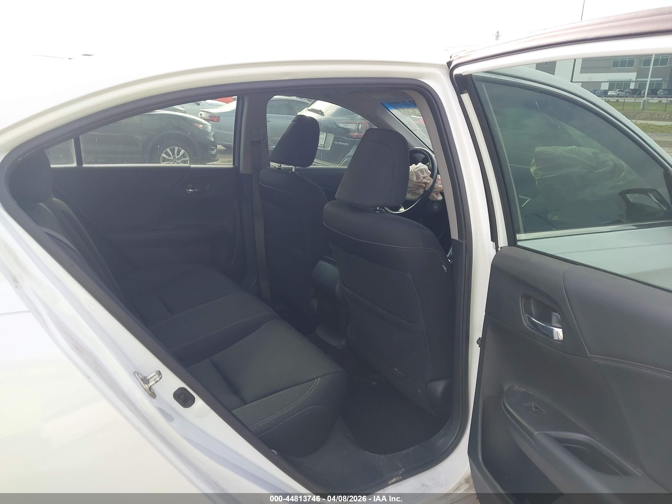HONDA ACCORD image 8