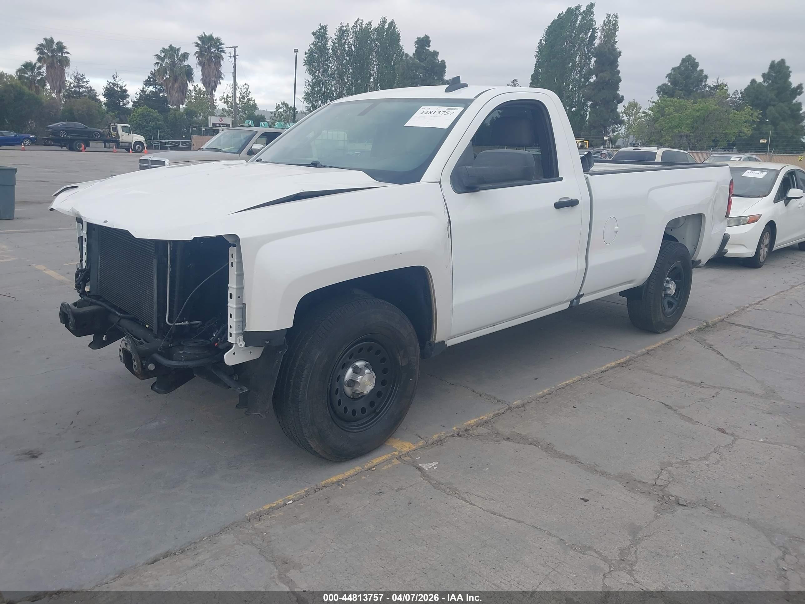 CHEVROLET SILVERADO image 2