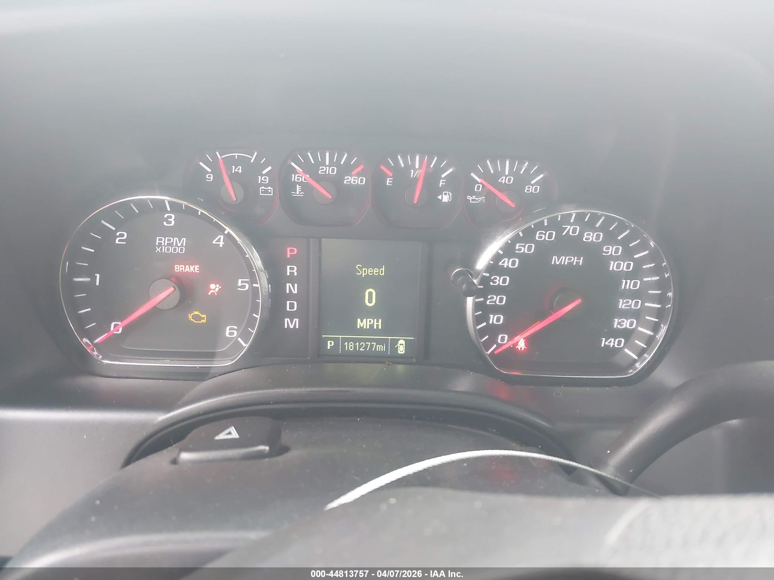 CHEVROLET SILVERADO image 7
