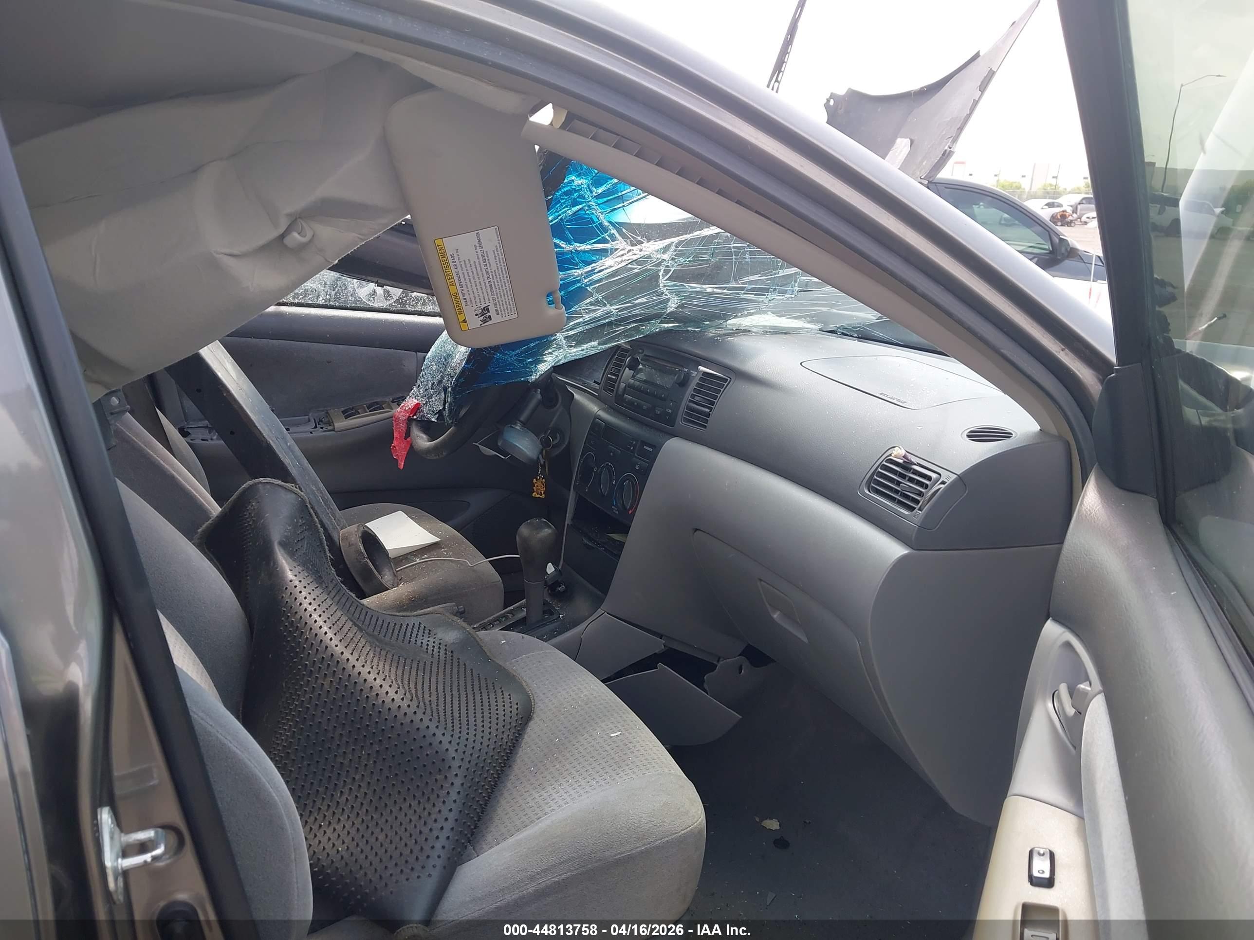 TOYOTA COROLLA image 5