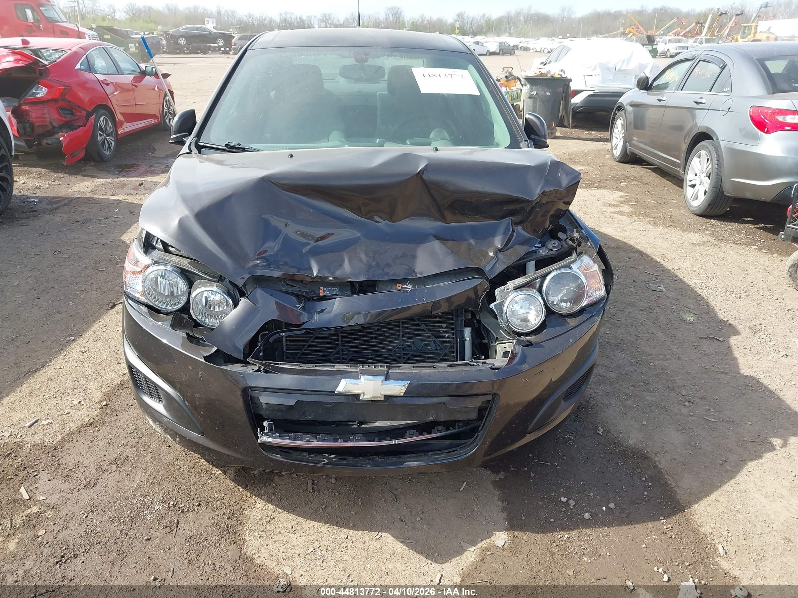 CHEVROLET SONIC image 6