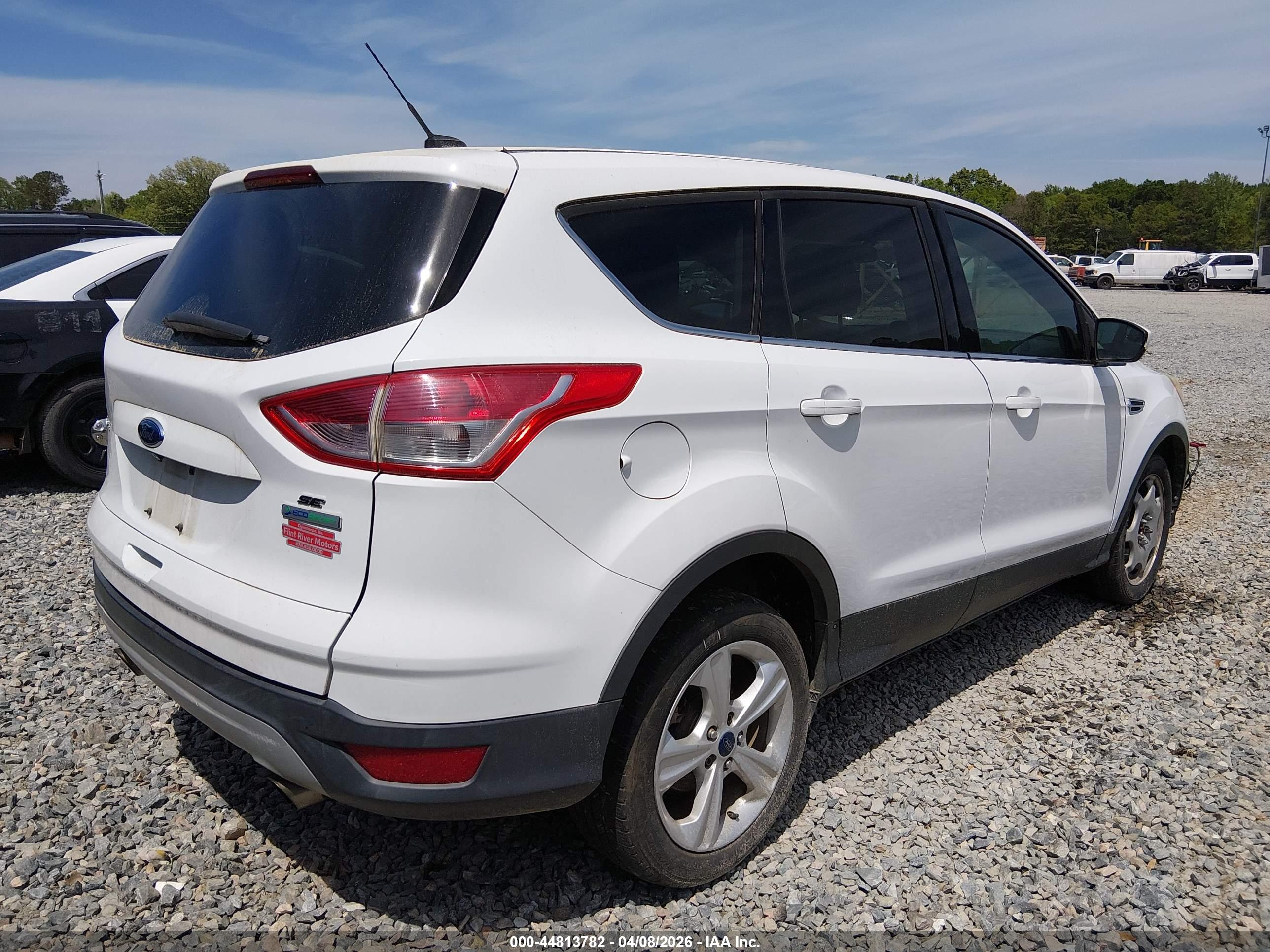 FORD ESCAPE image 4