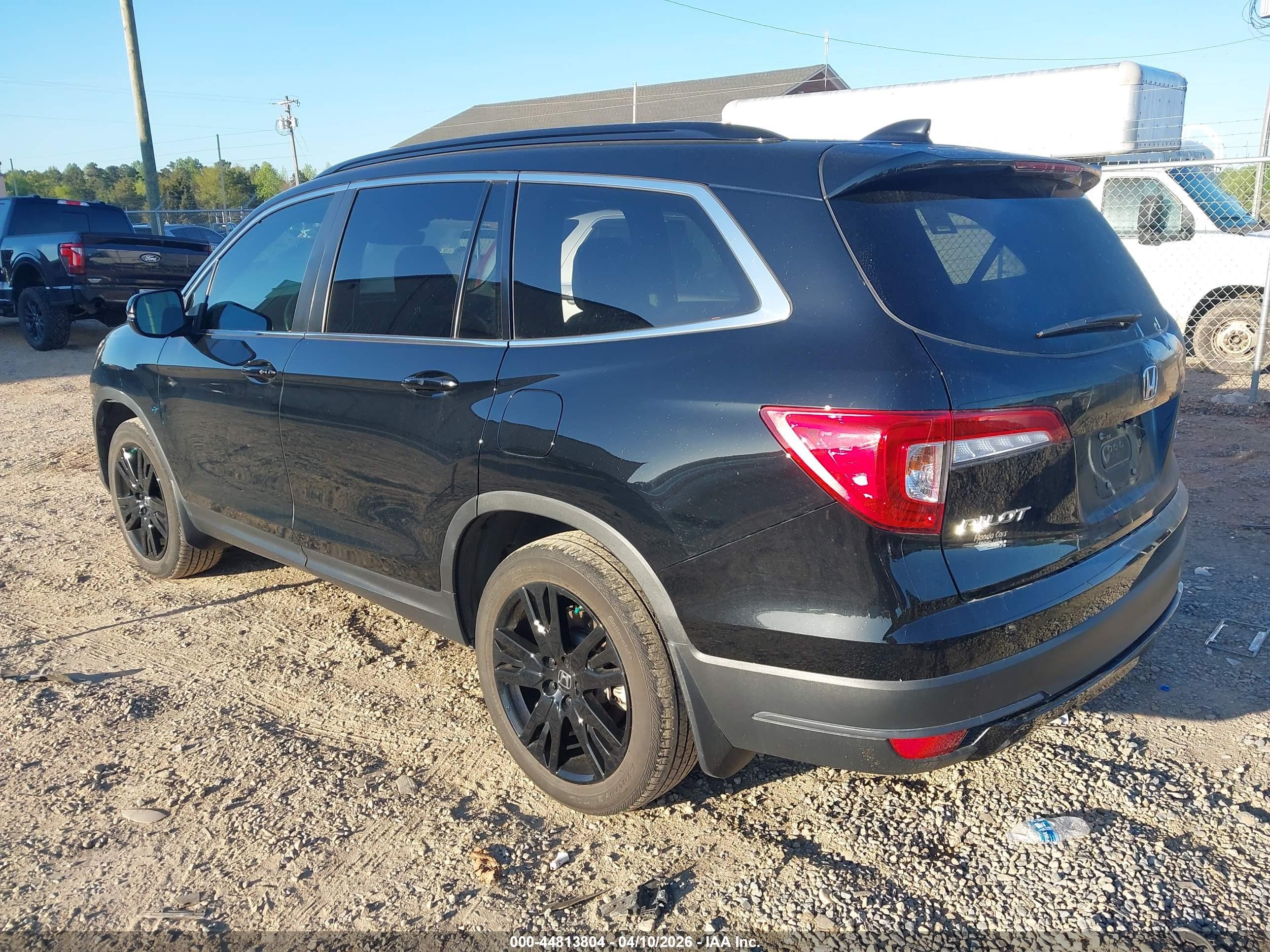 HONDA PILOT image 3