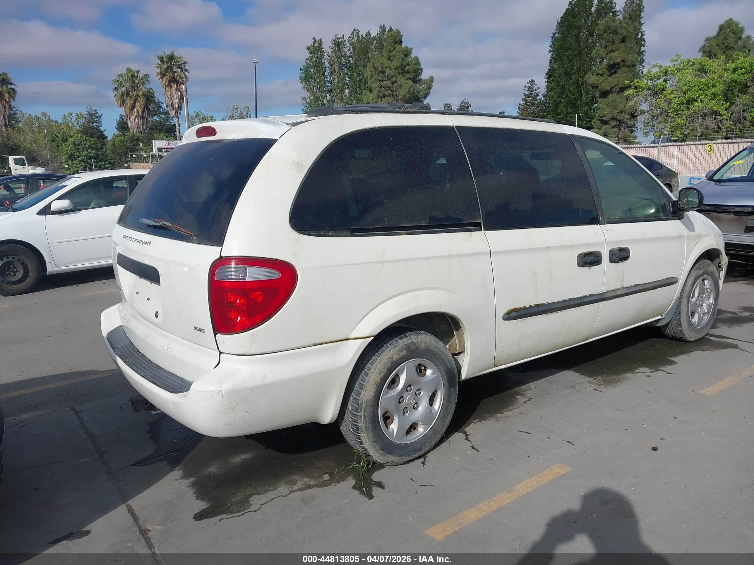 DODGE GRAND image 4