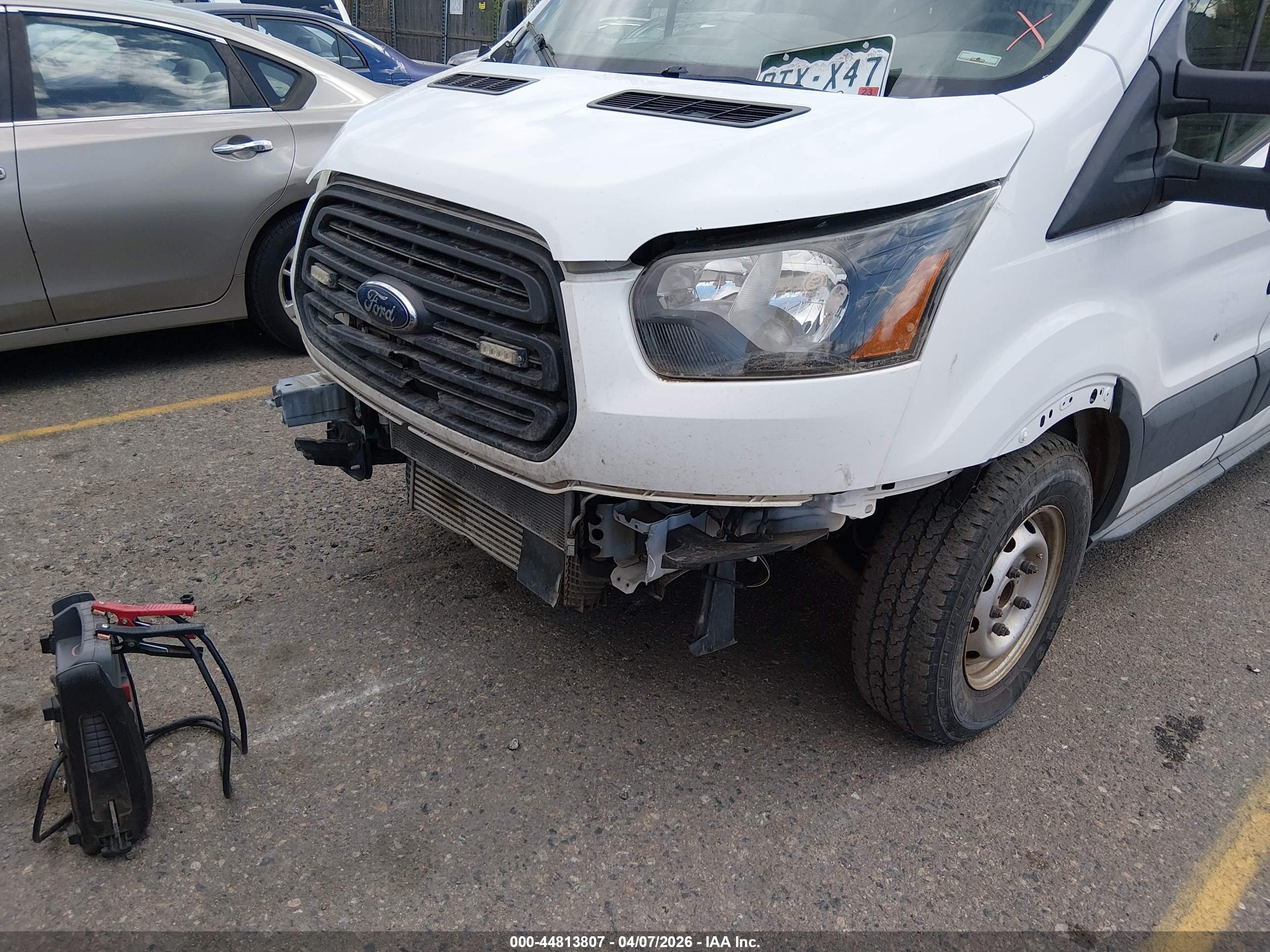 FORD TRANSIT-350 image 6