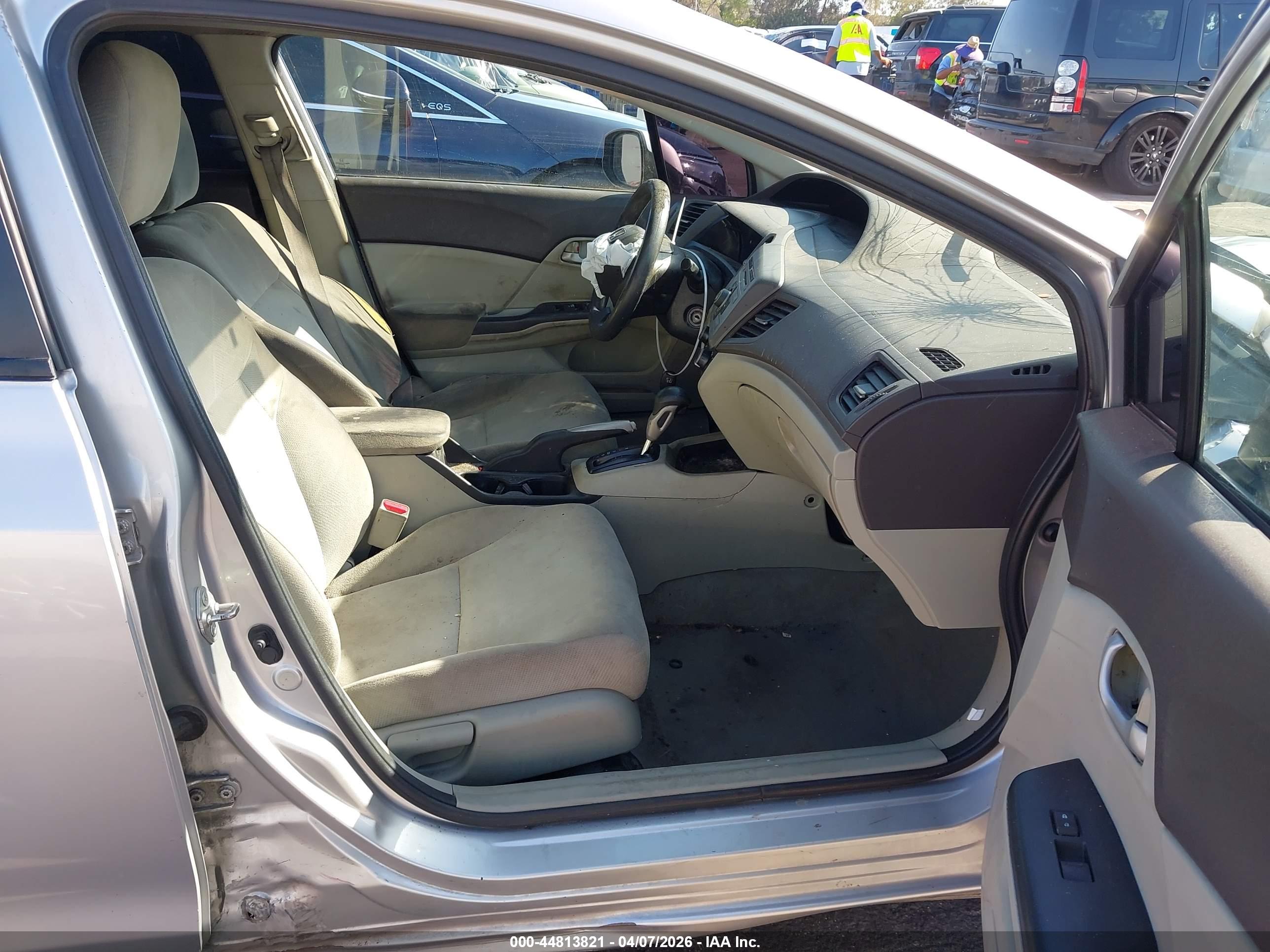 HONDA CIVIC image 5