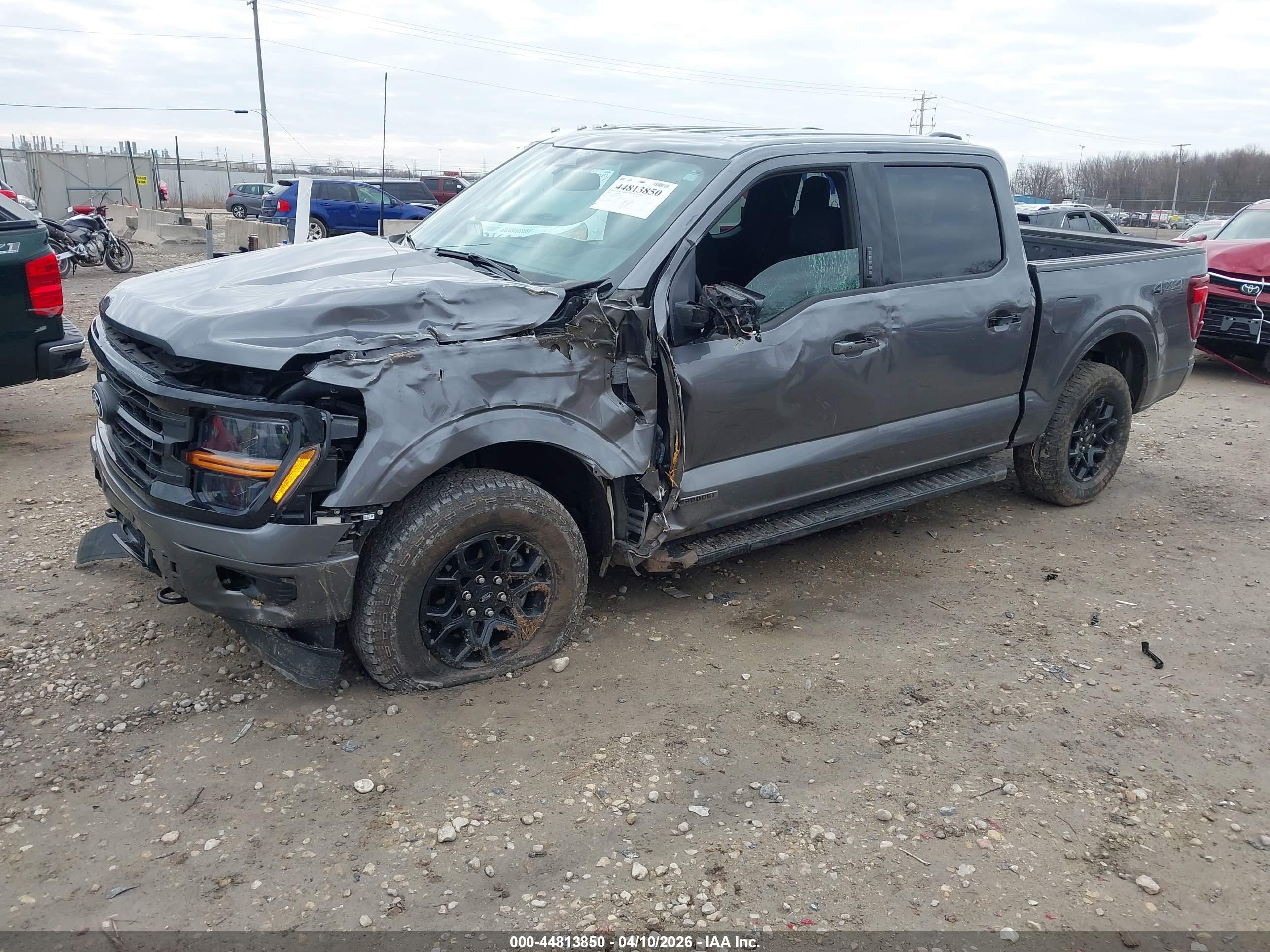 FORD F-150 image 2