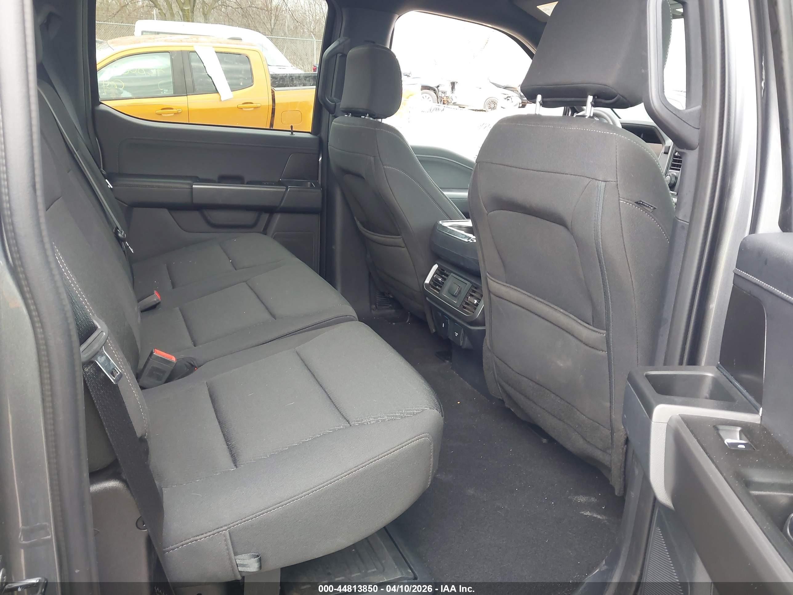 FORD F-150 image 8