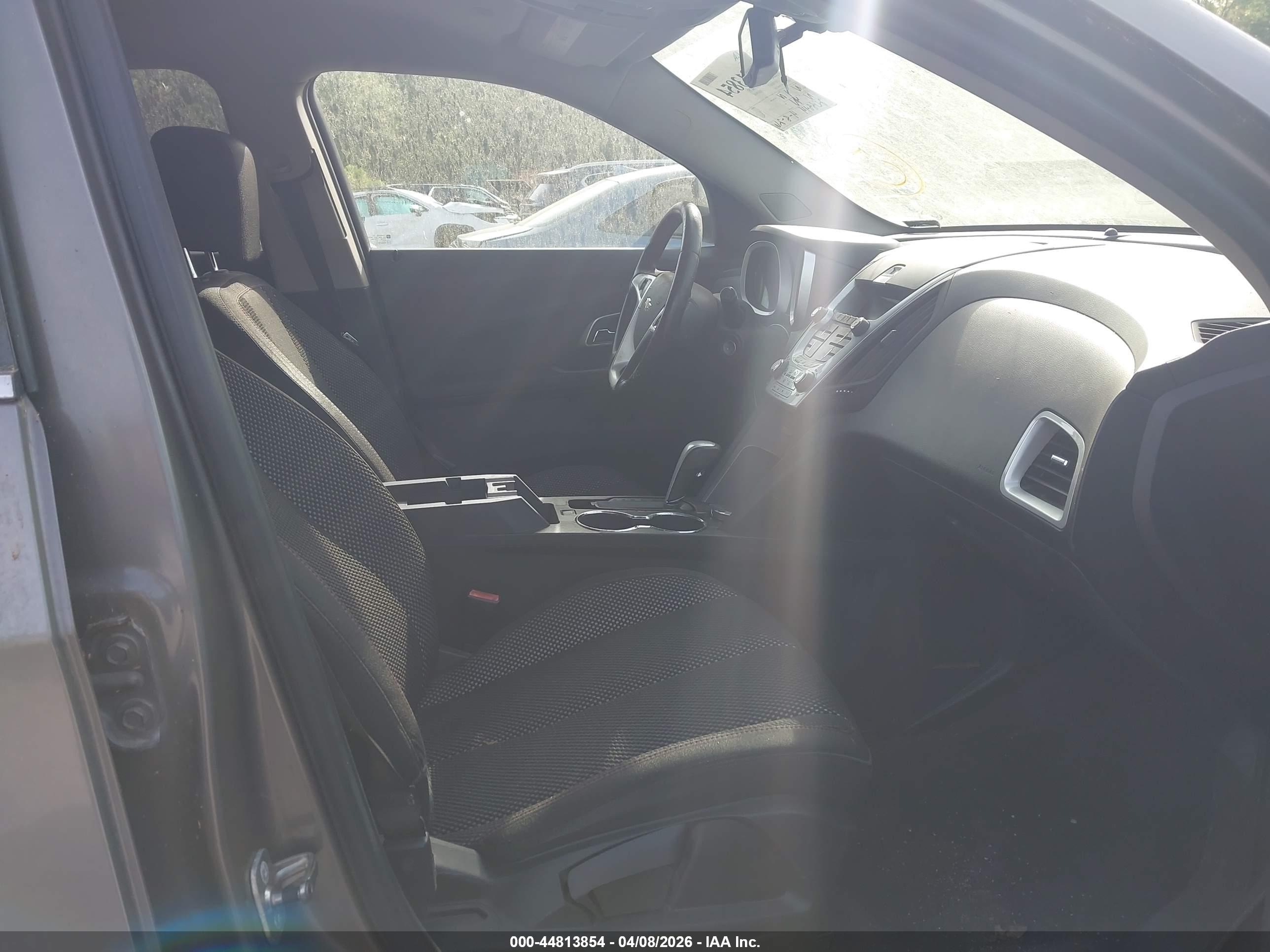 CHEVROLET EQUINOX image 5