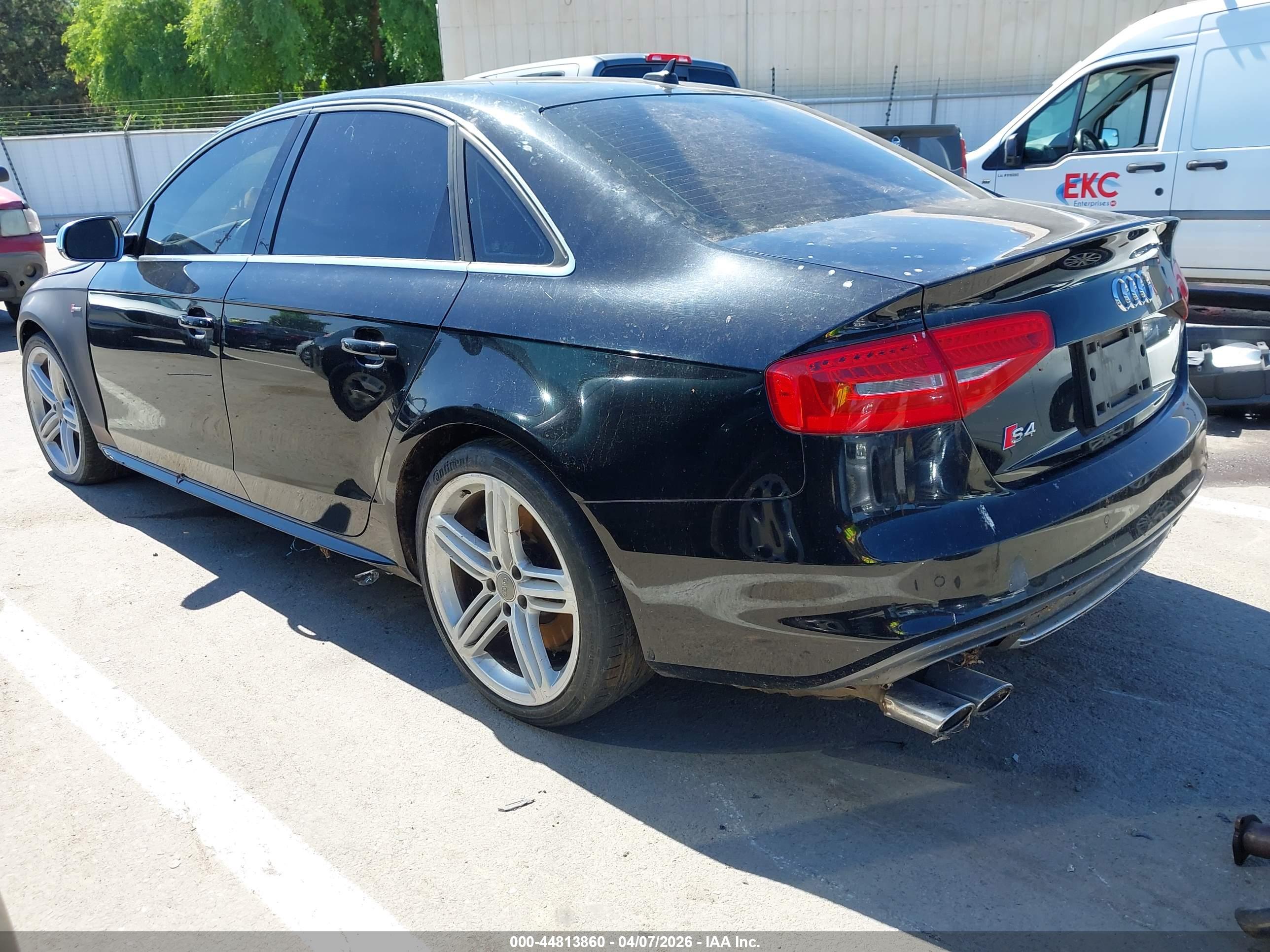 AUDI S4 image 3