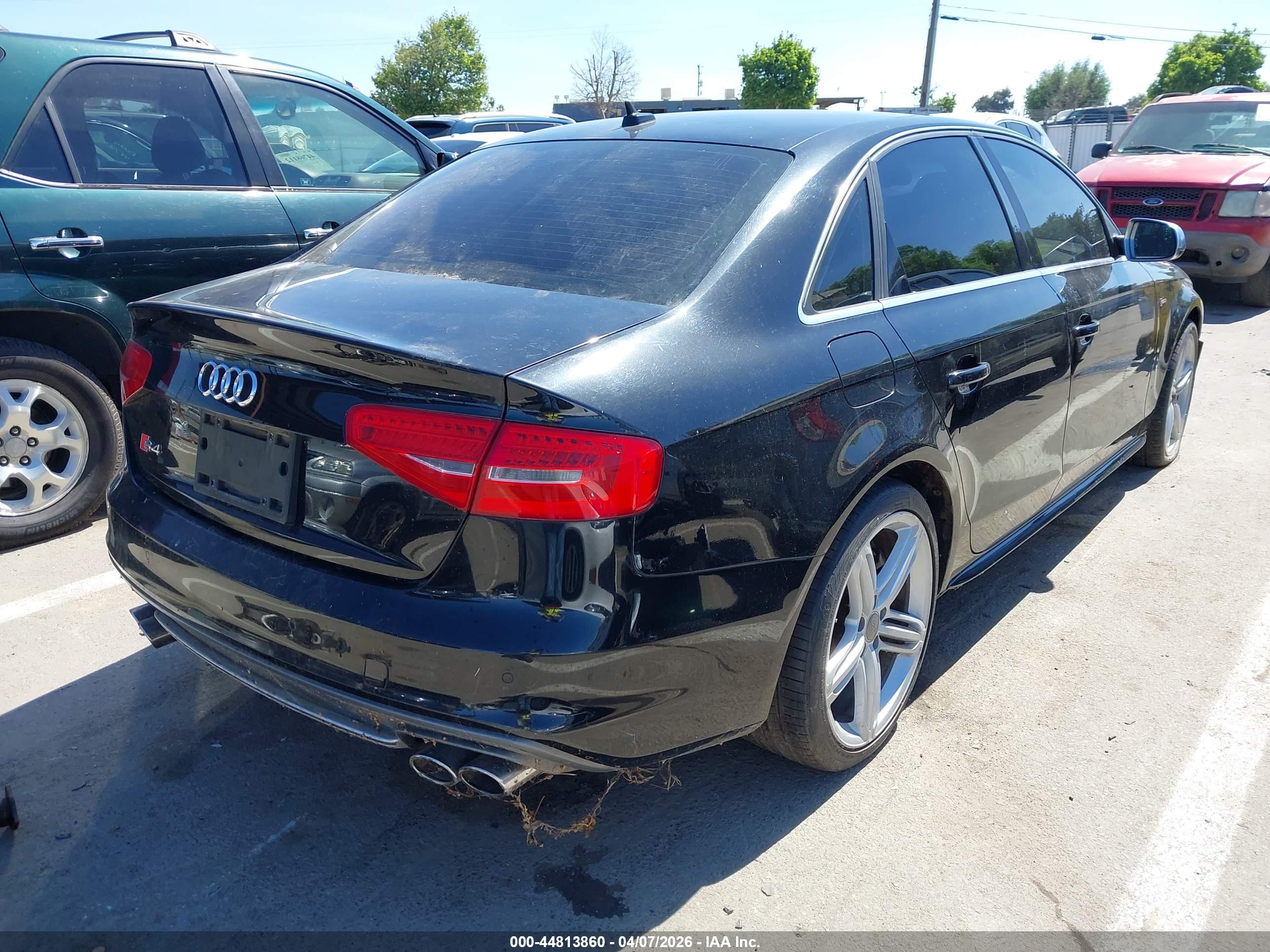 AUDI S4 image 4