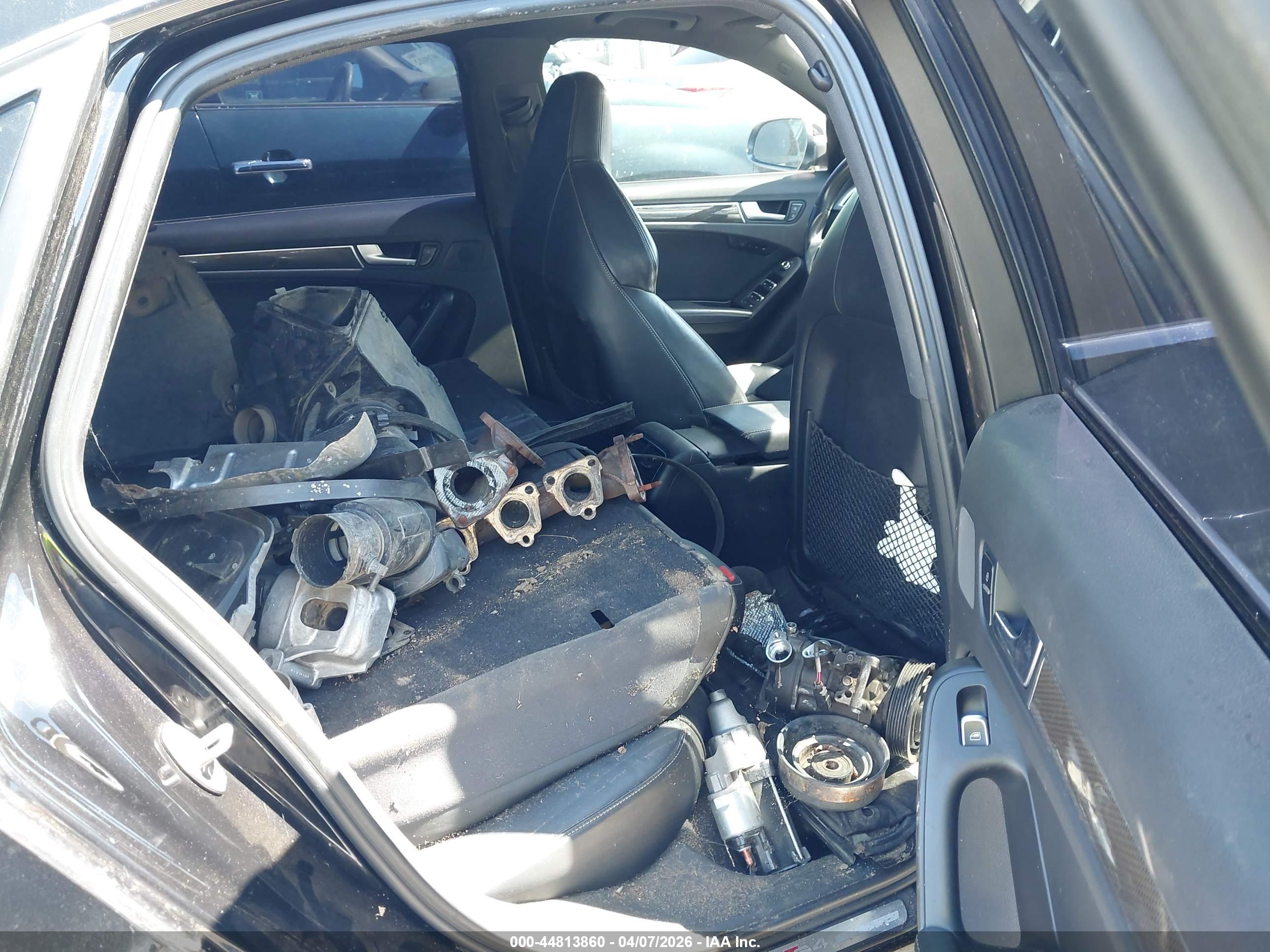 AUDI S4 image 8