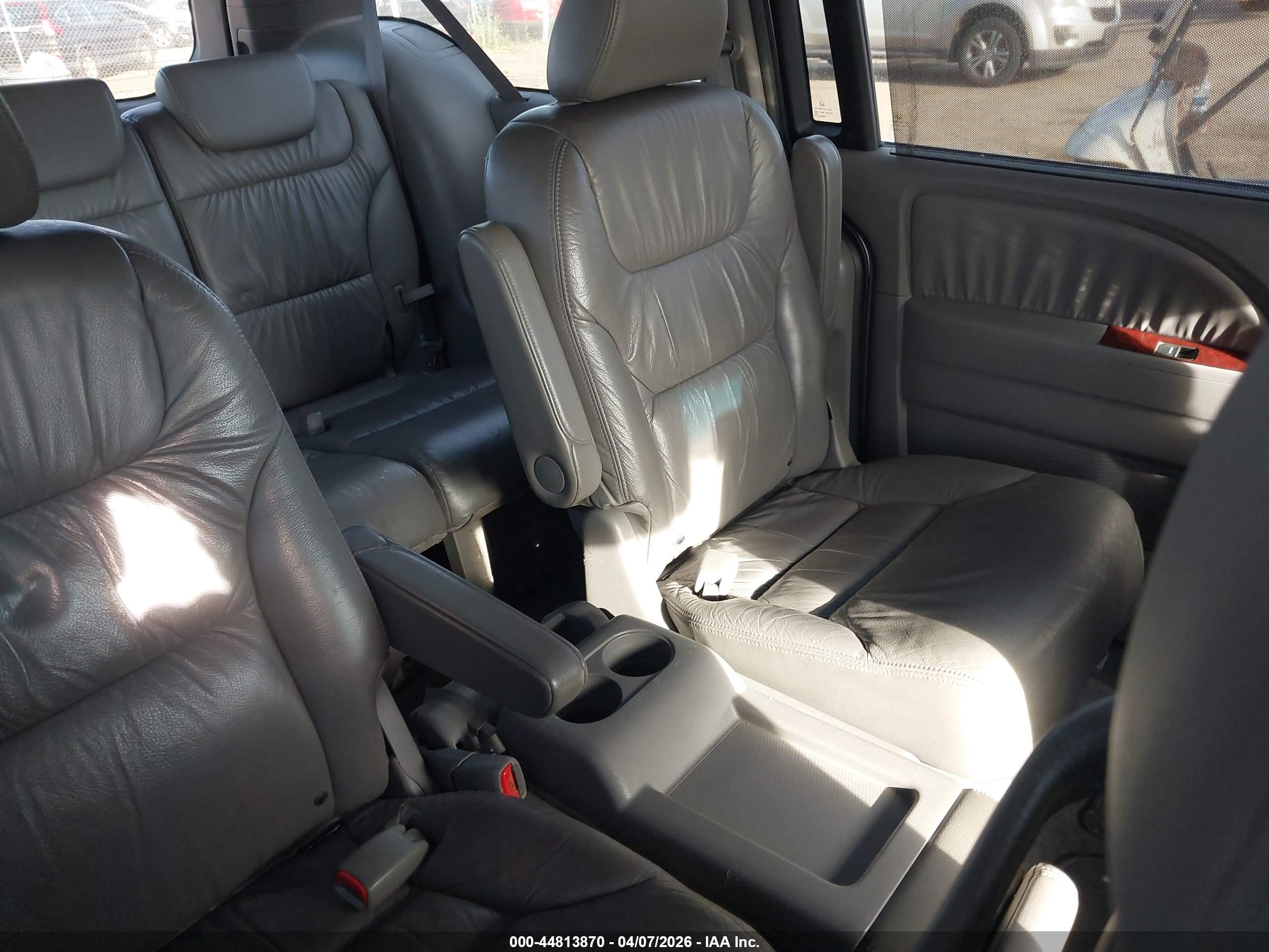 HONDA ODYSSEY image 8