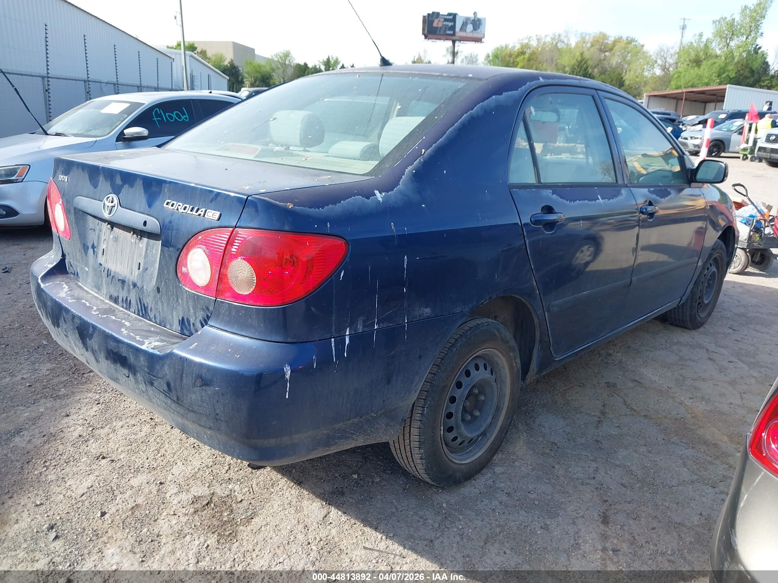 TOYOTA COROLLA image 4