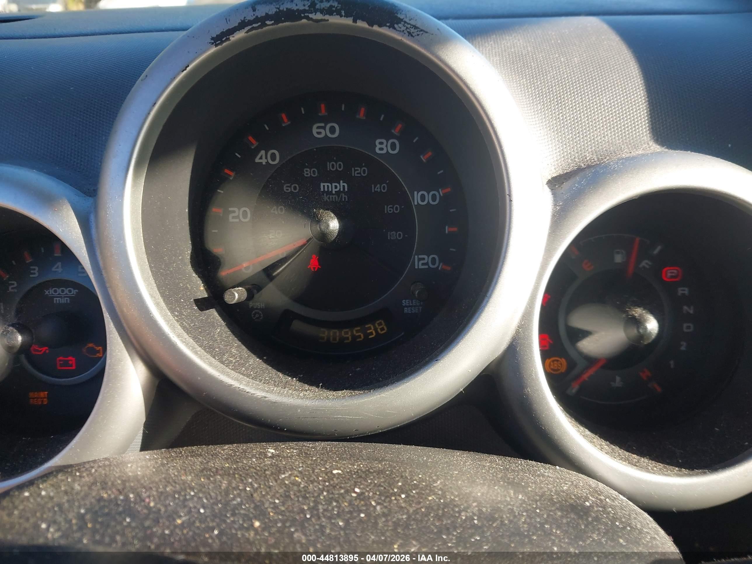HONDA ELEMENT image 7