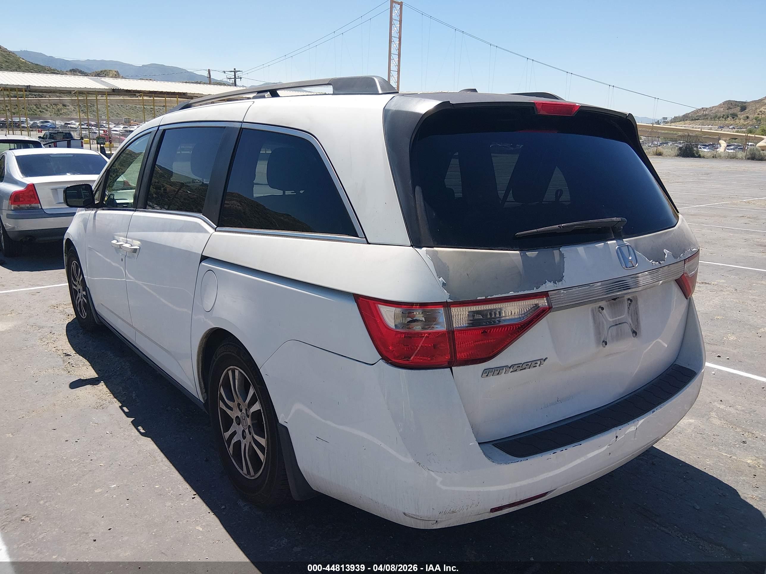HONDA ODYSSEY image 3