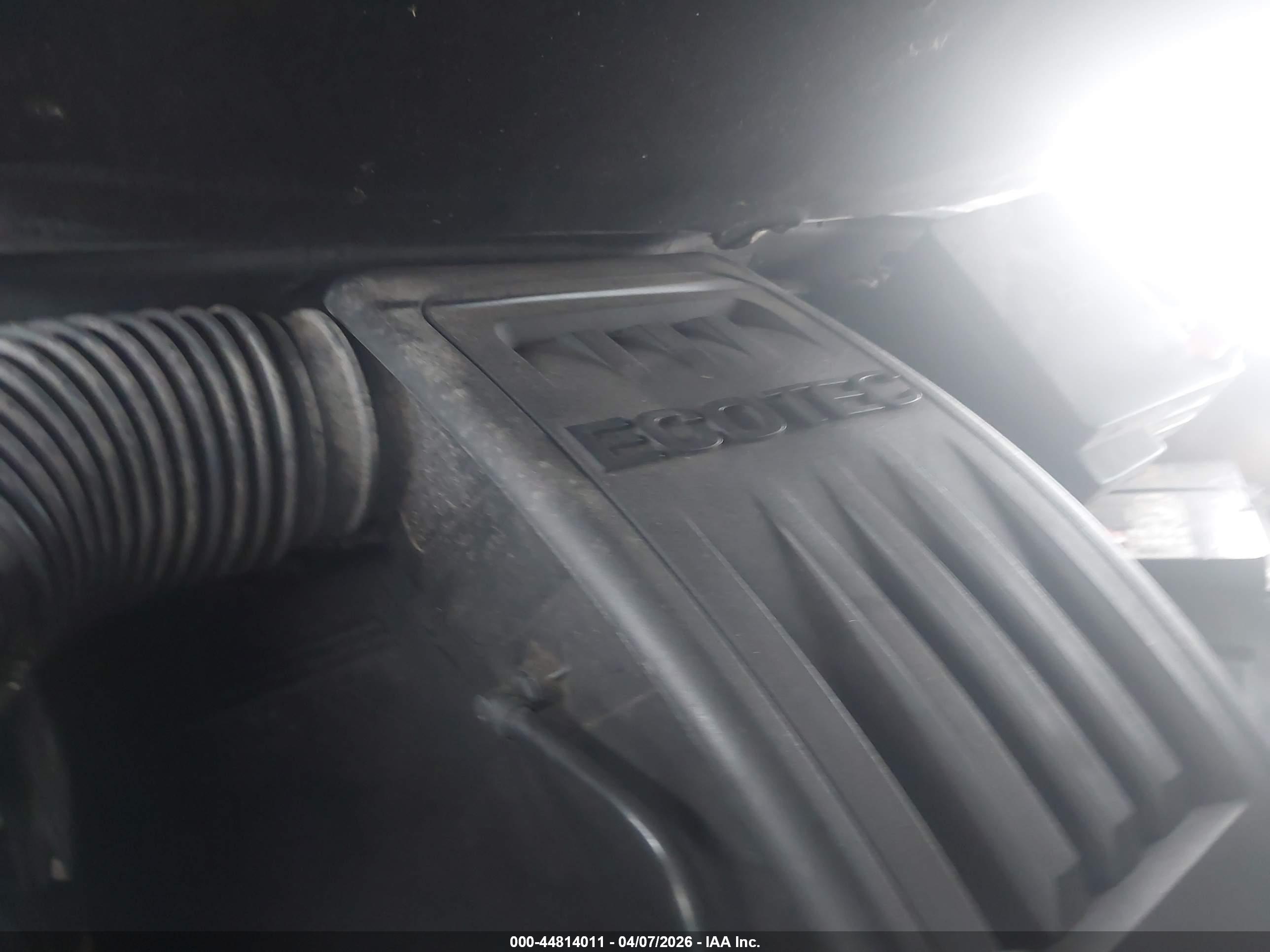 CHEVROLET EQUINOX image 10