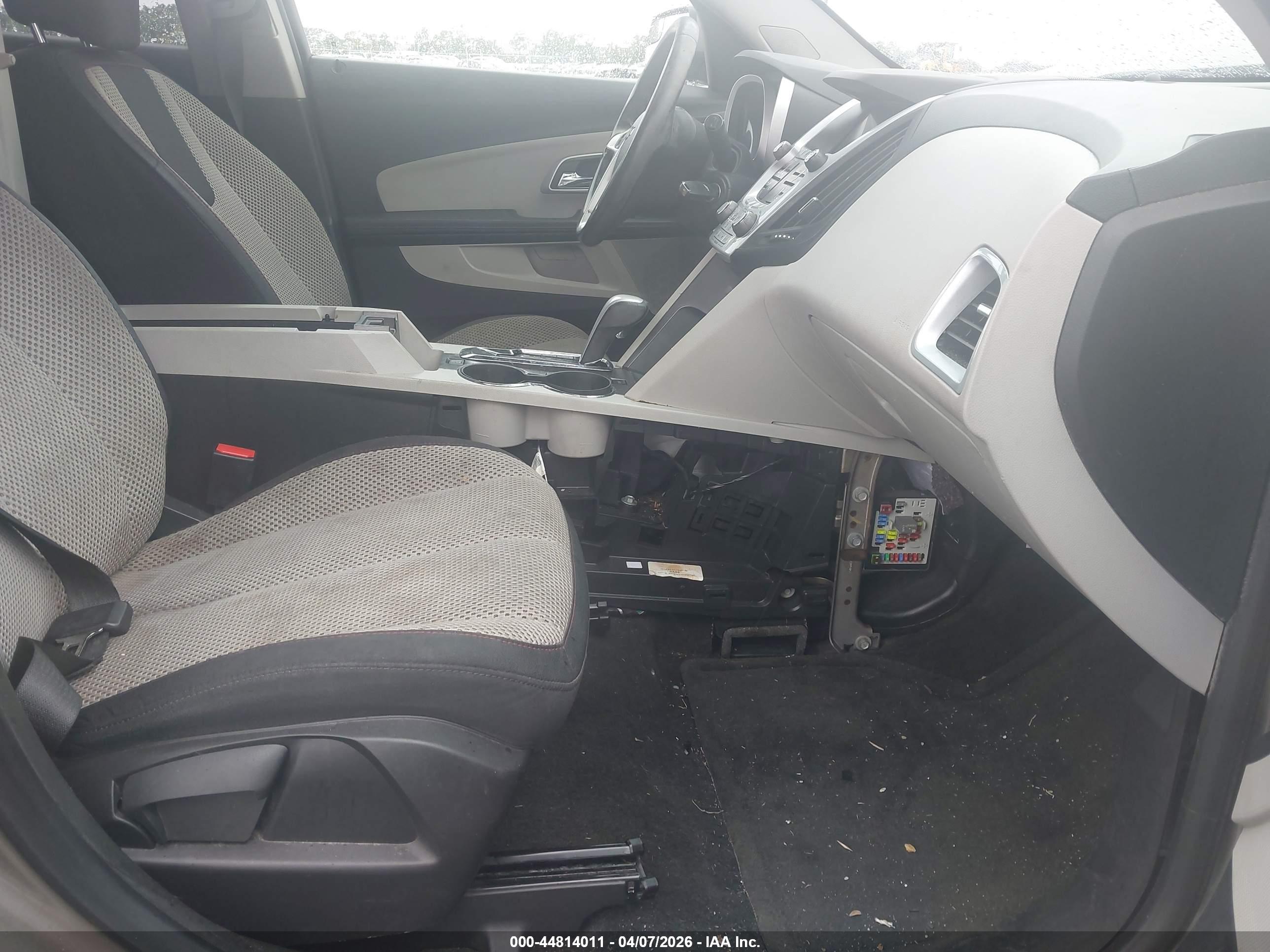 CHEVROLET EQUINOX image 5
