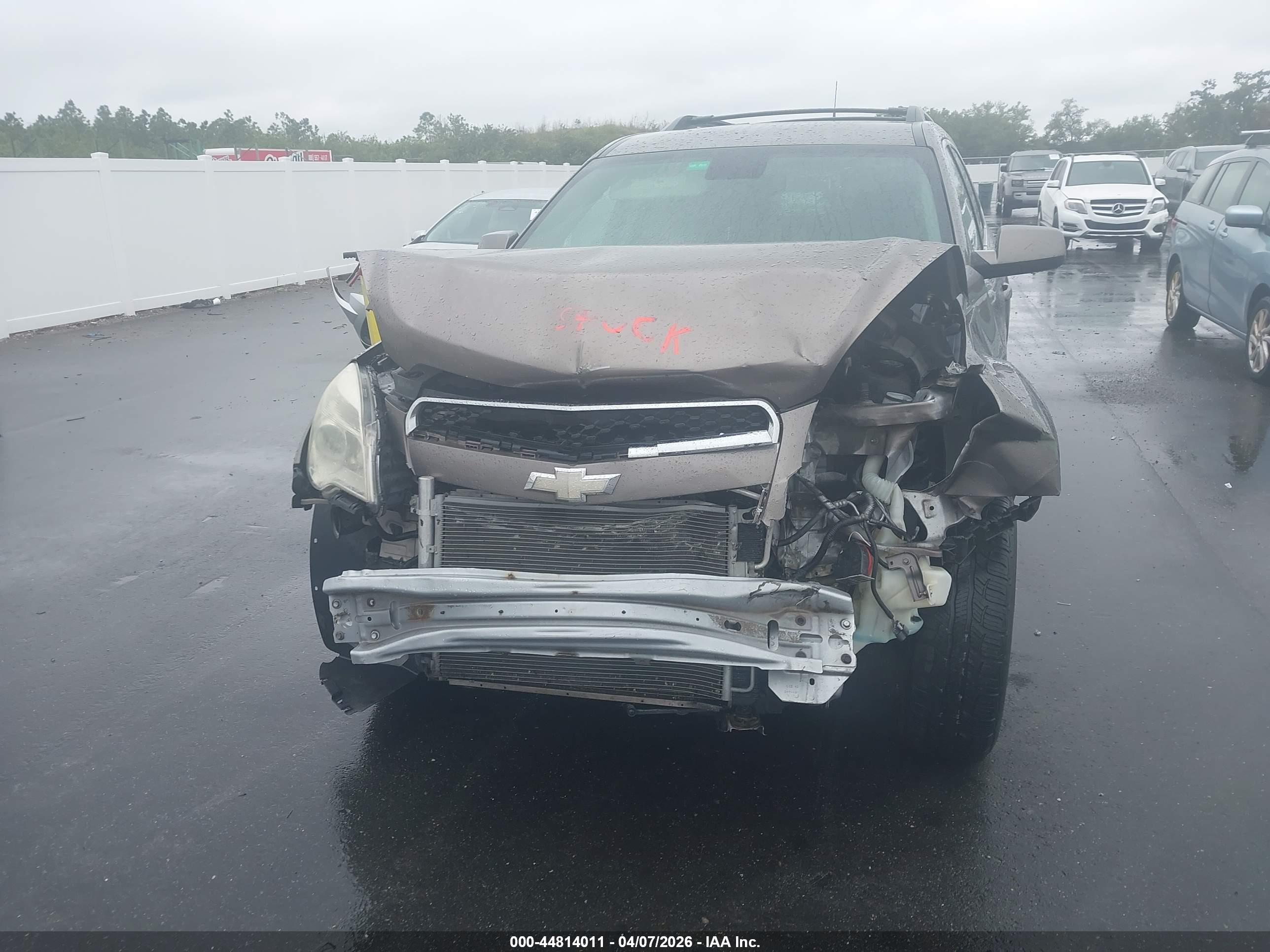 CHEVROLET EQUINOX image 6