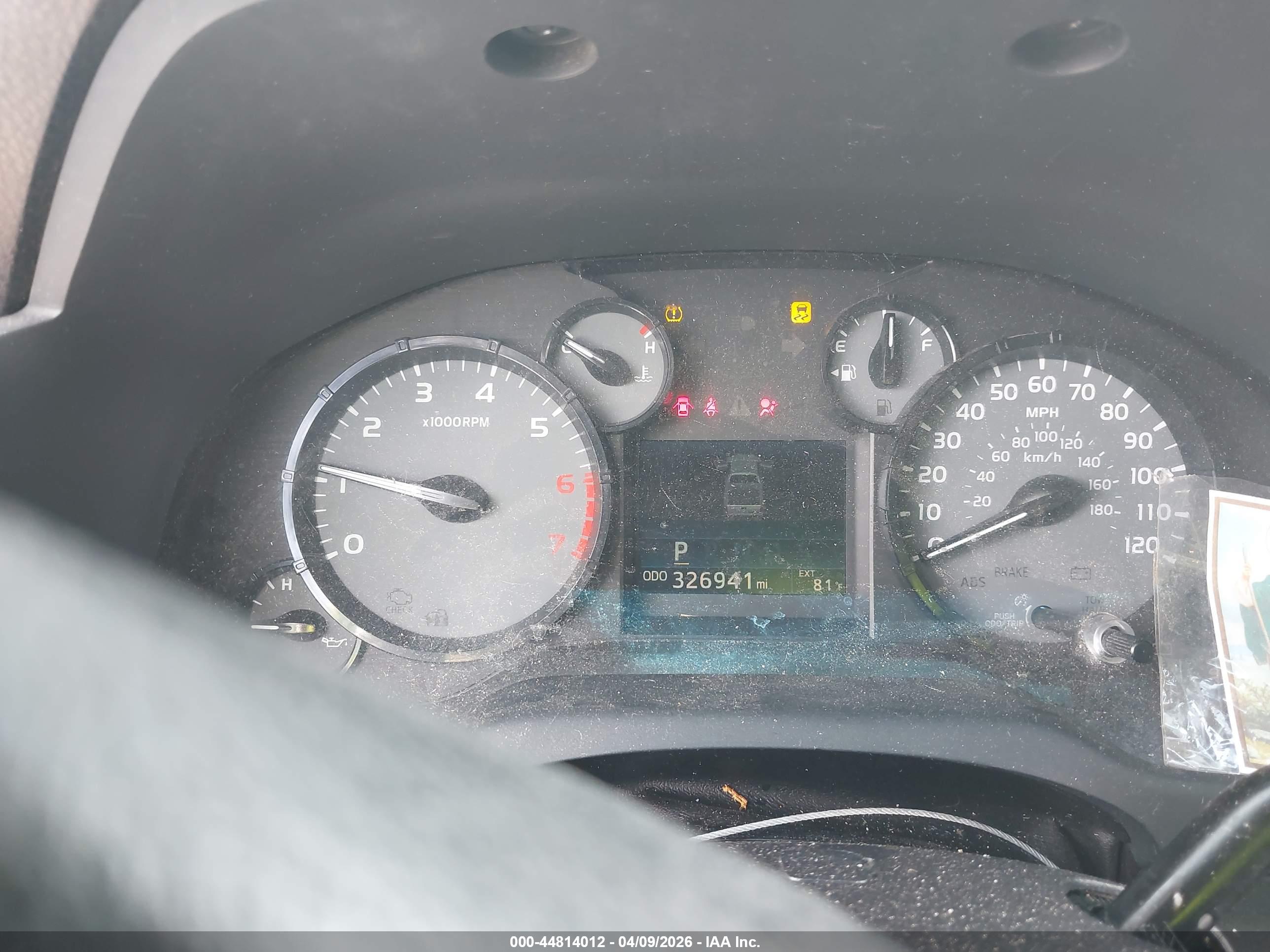 TOYOTA TUNDRA image 7