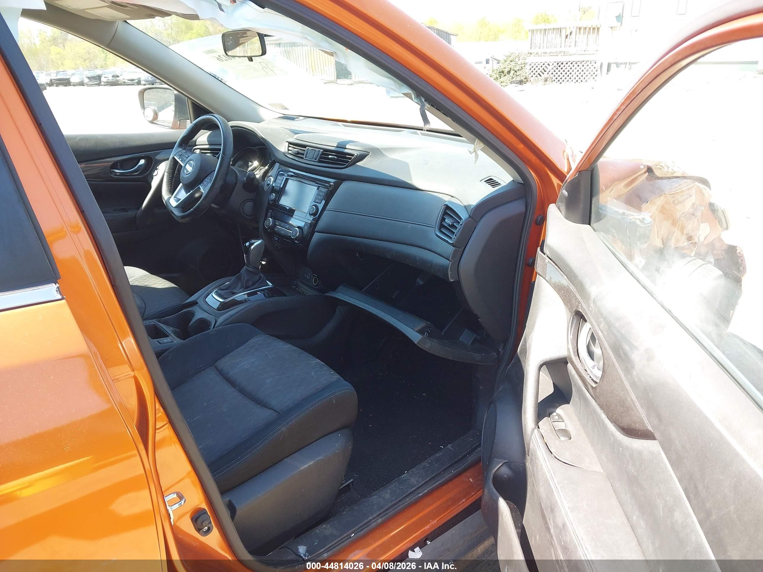 NISSAN ROGUE image 5