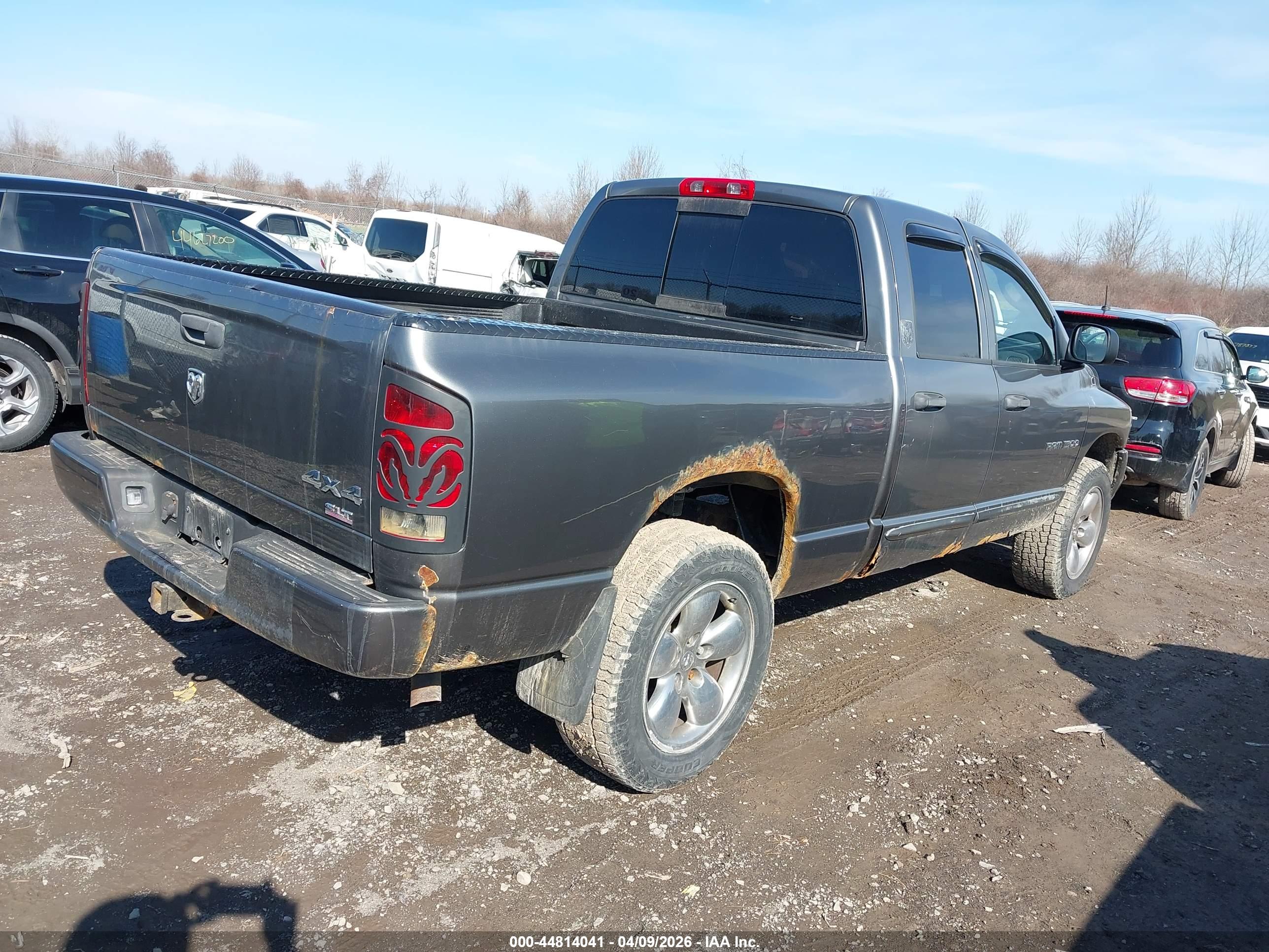 DODGE RAM image 4