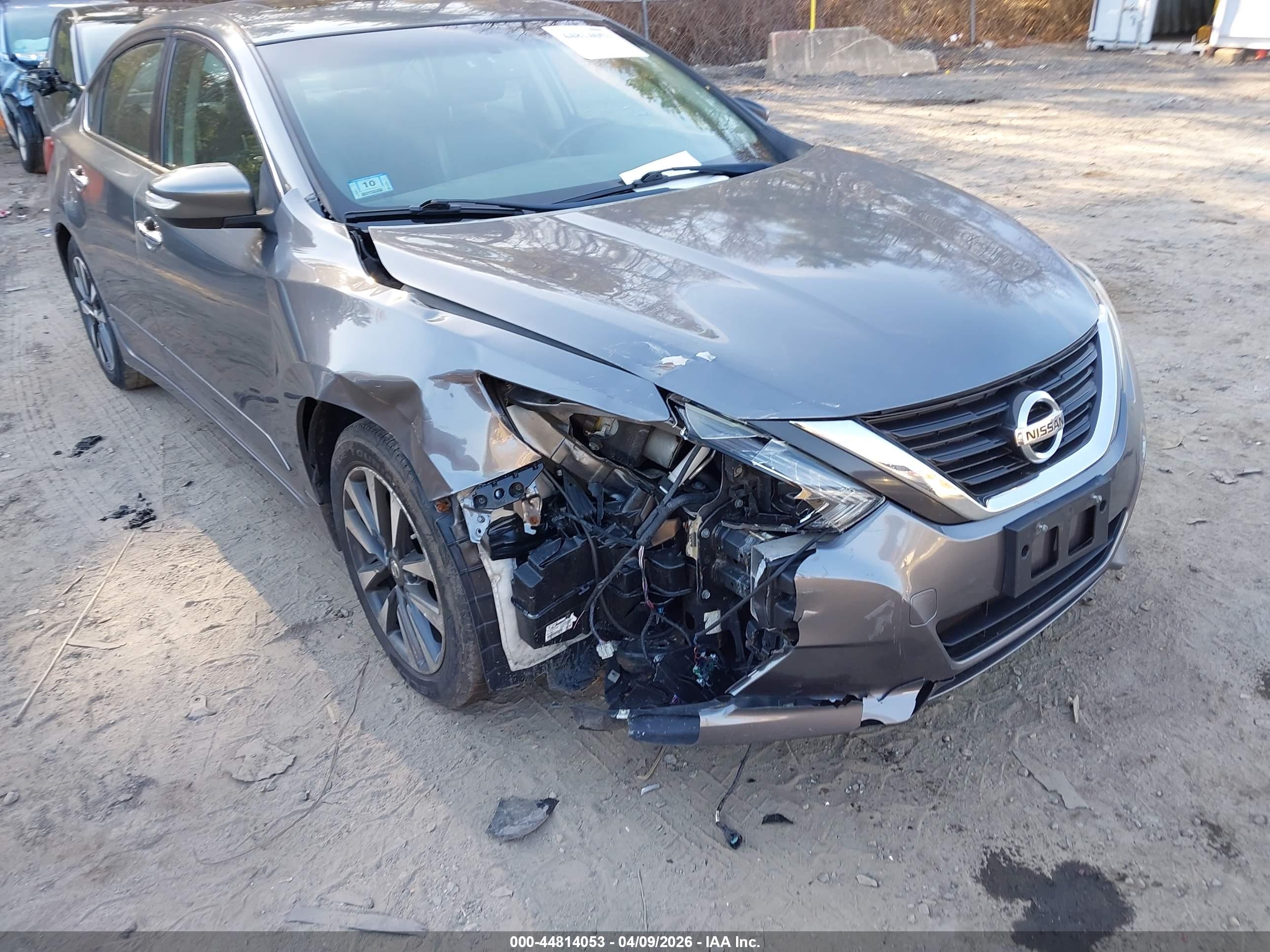 NISSAN ALTIMA image 6