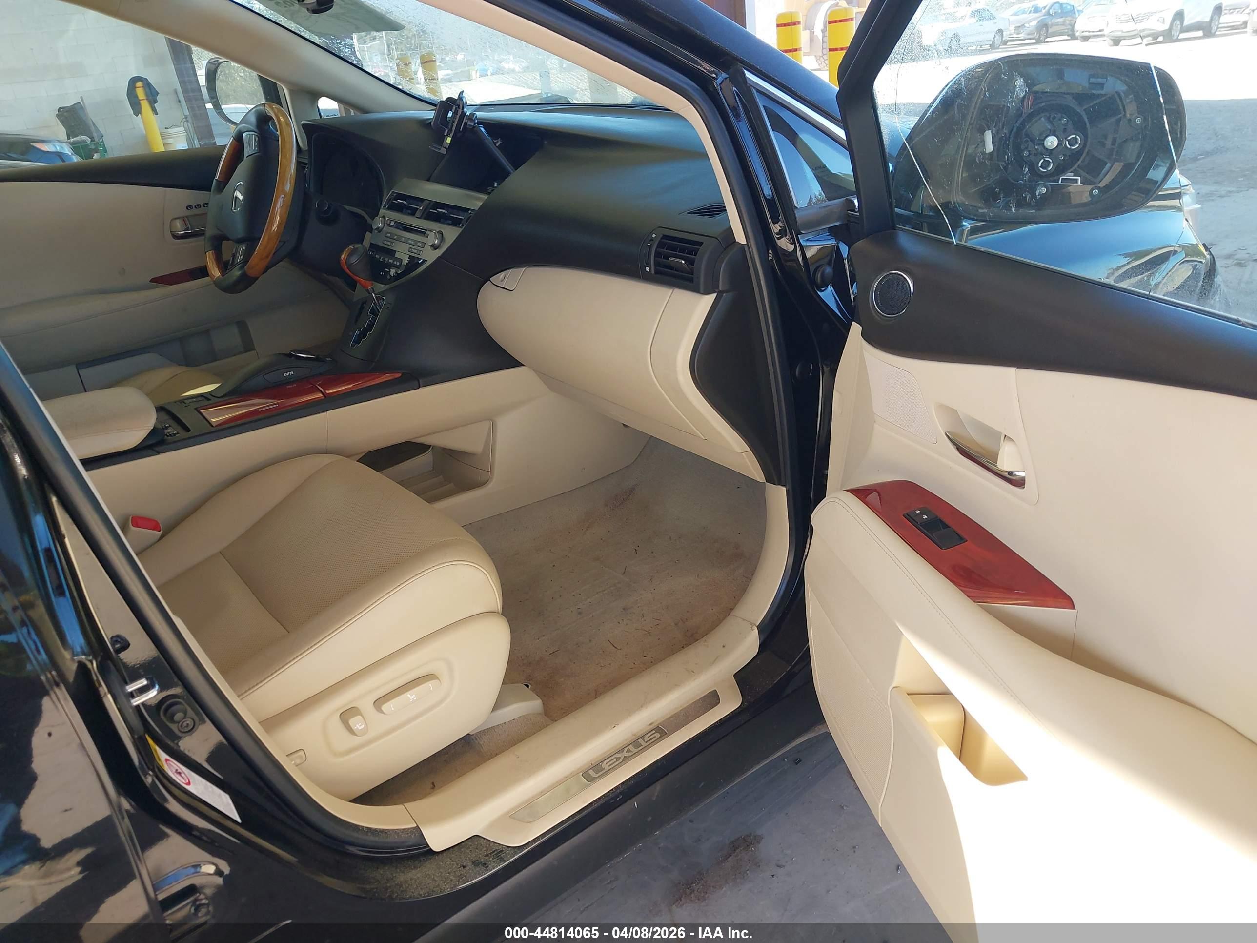 LEXUS RX image 5