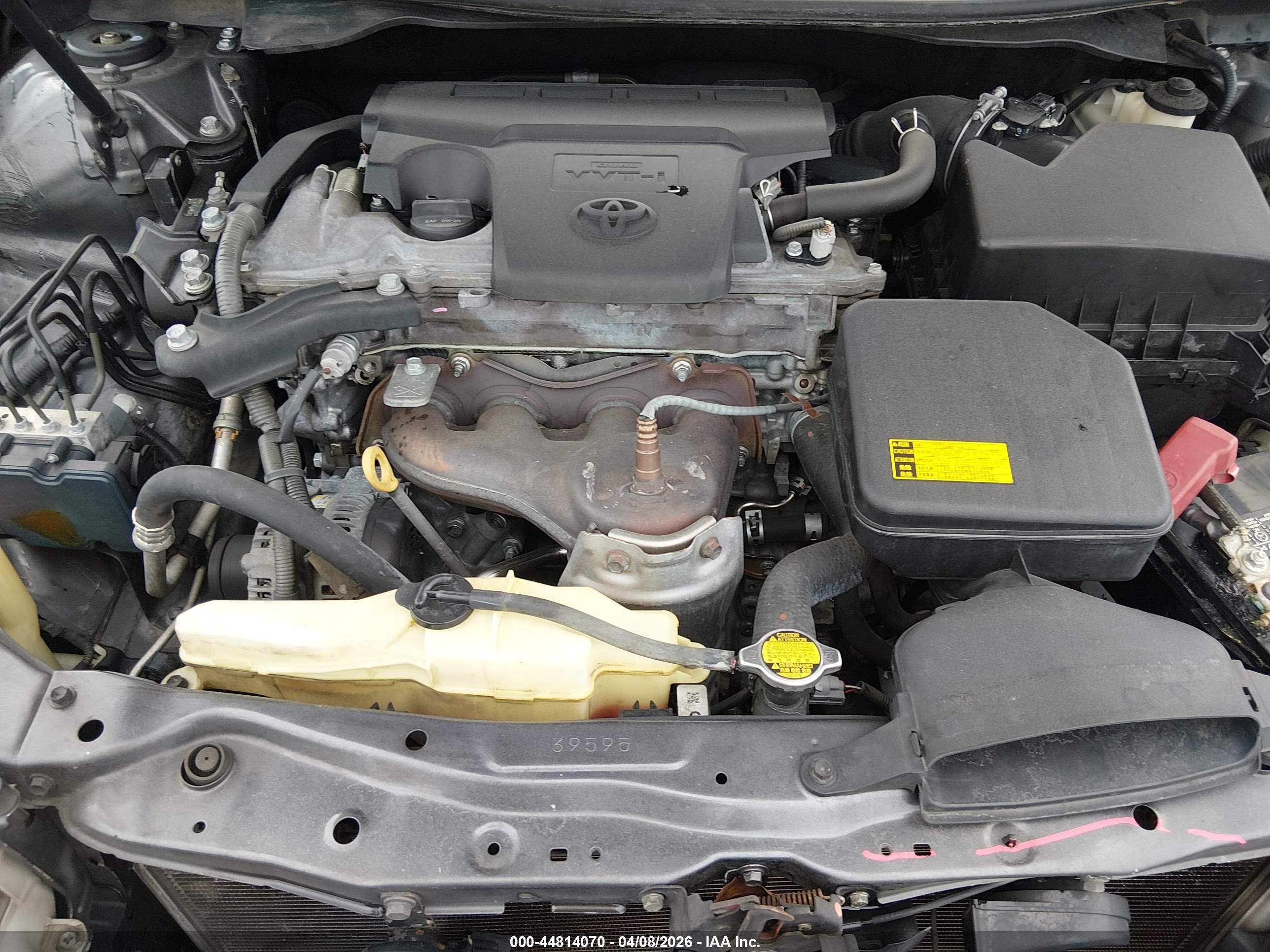 TOYOTA CAMRY image 10