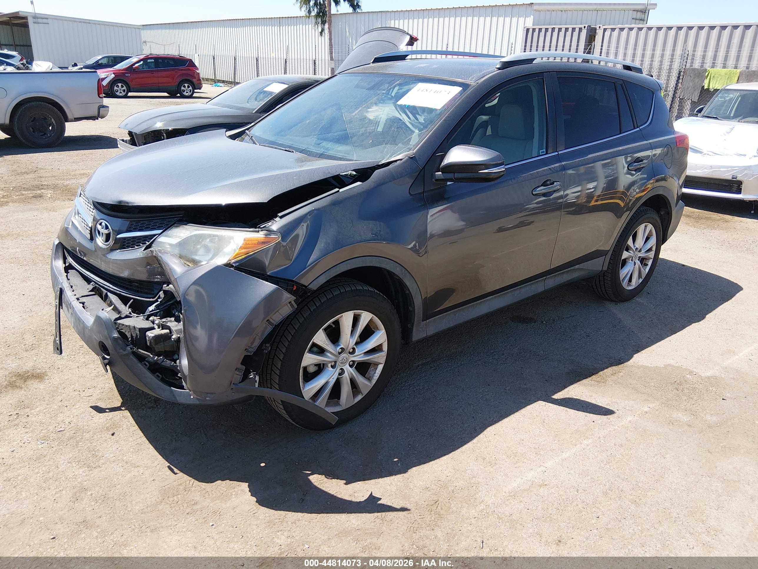TOYOTA RAV4 image 2