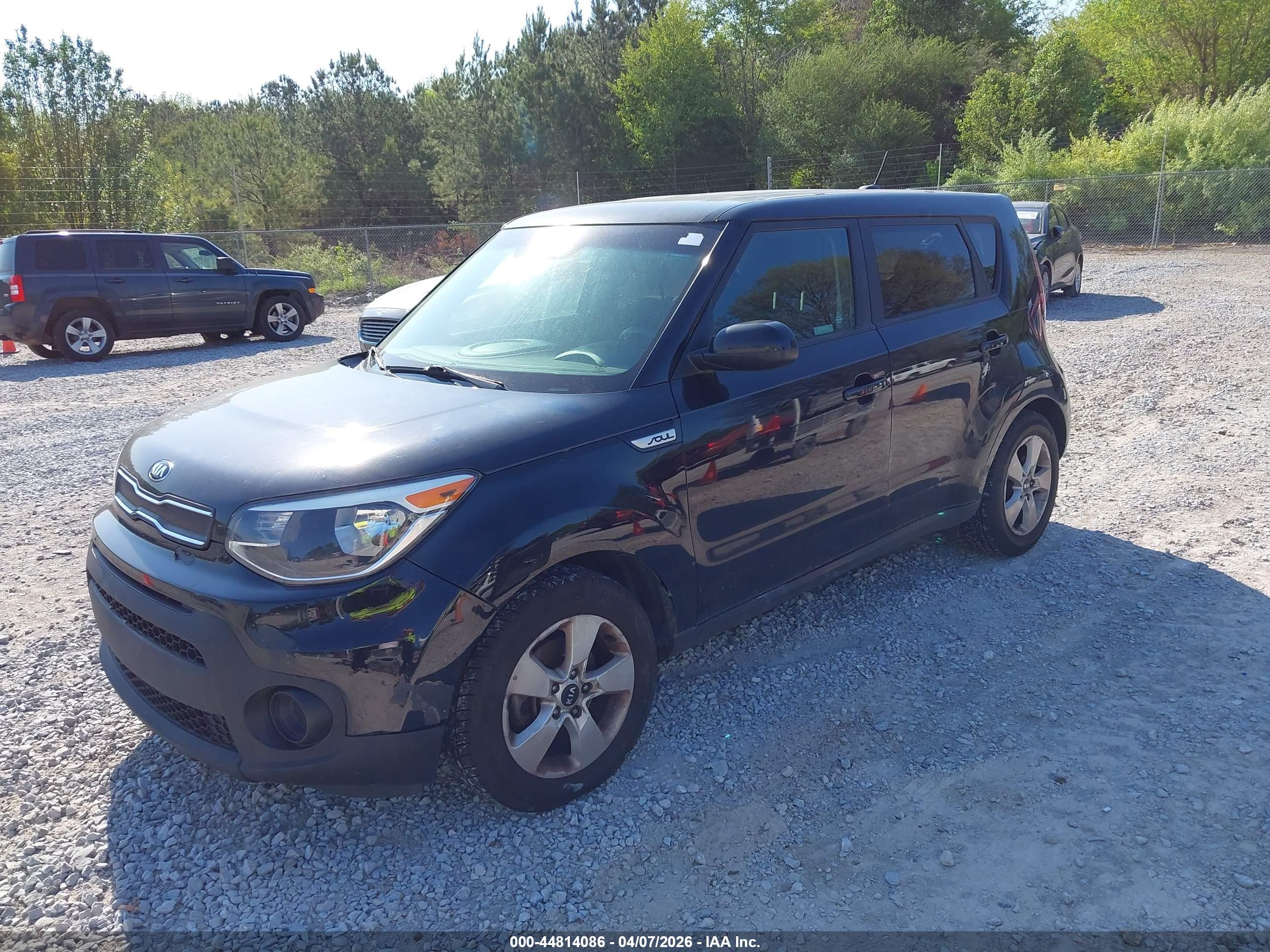 KIA SOUL image 2