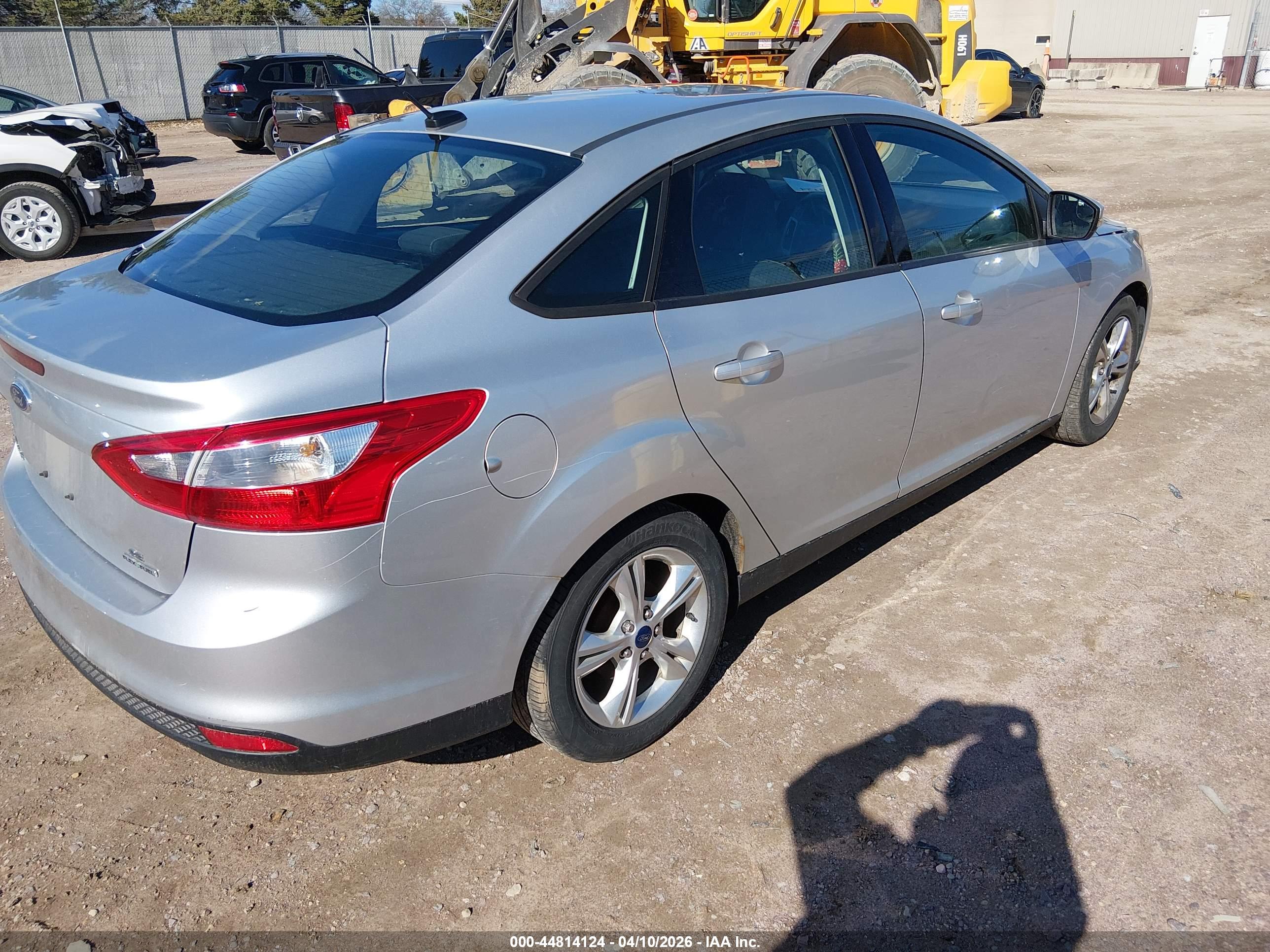 FORD FOCUS image 4