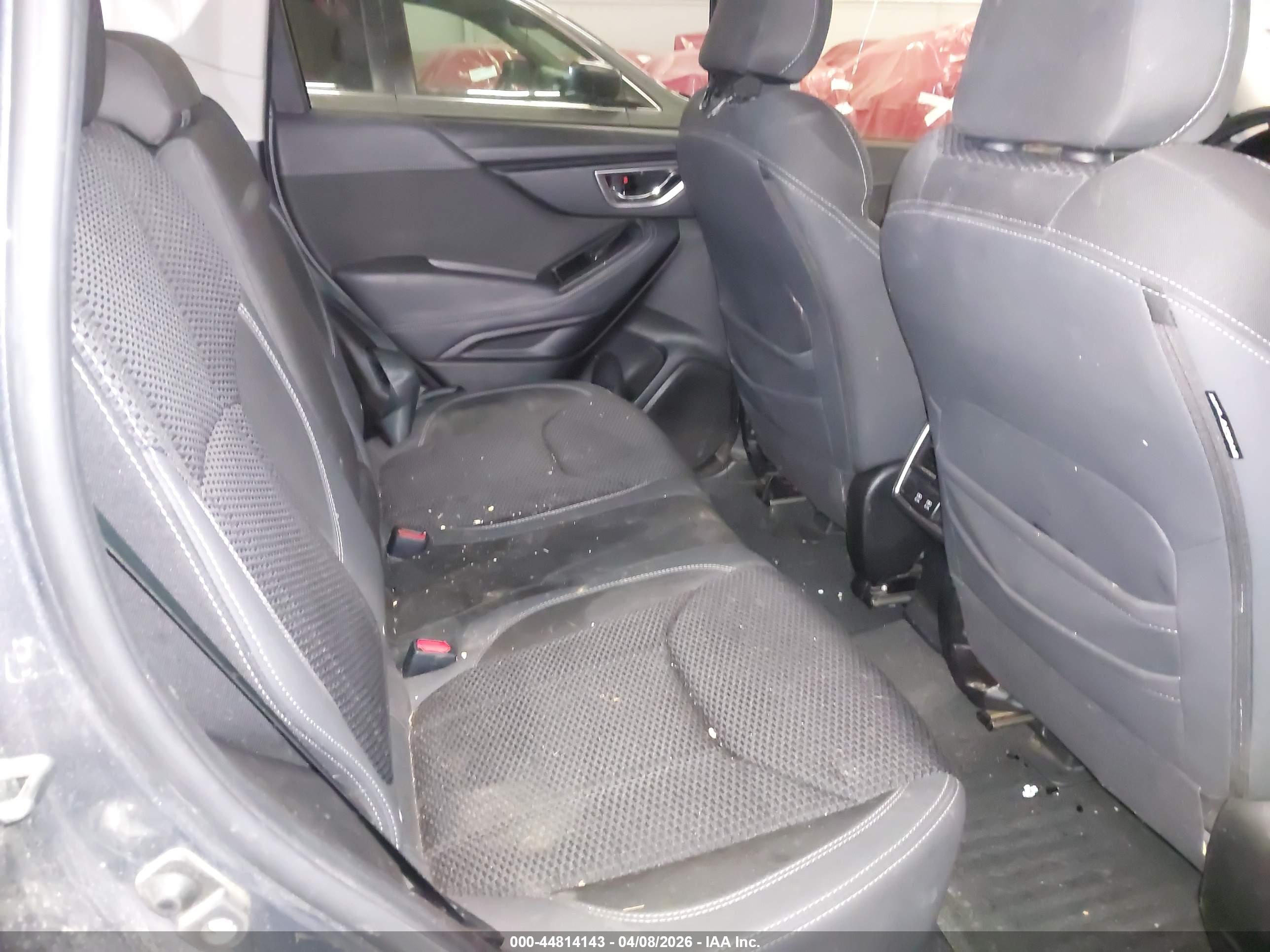 SUBARU FORESTER image 8