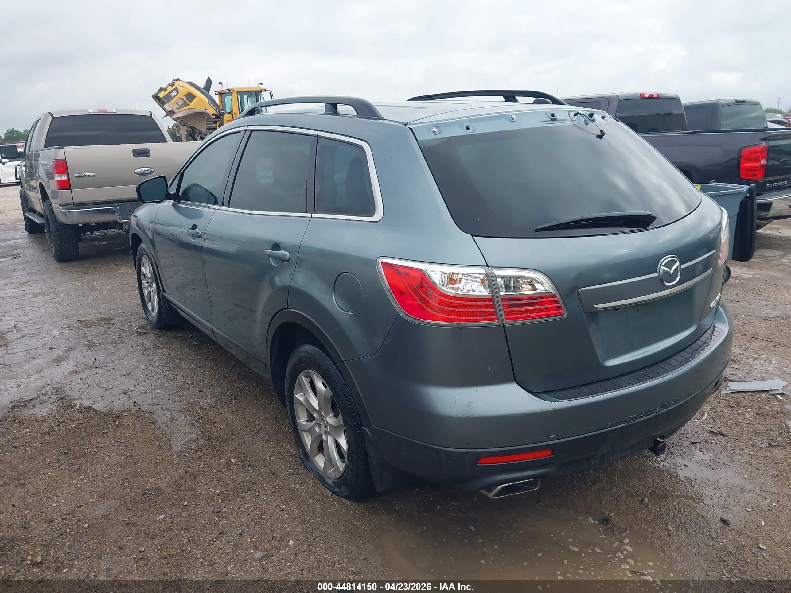 MAZDA CX-9 image 3