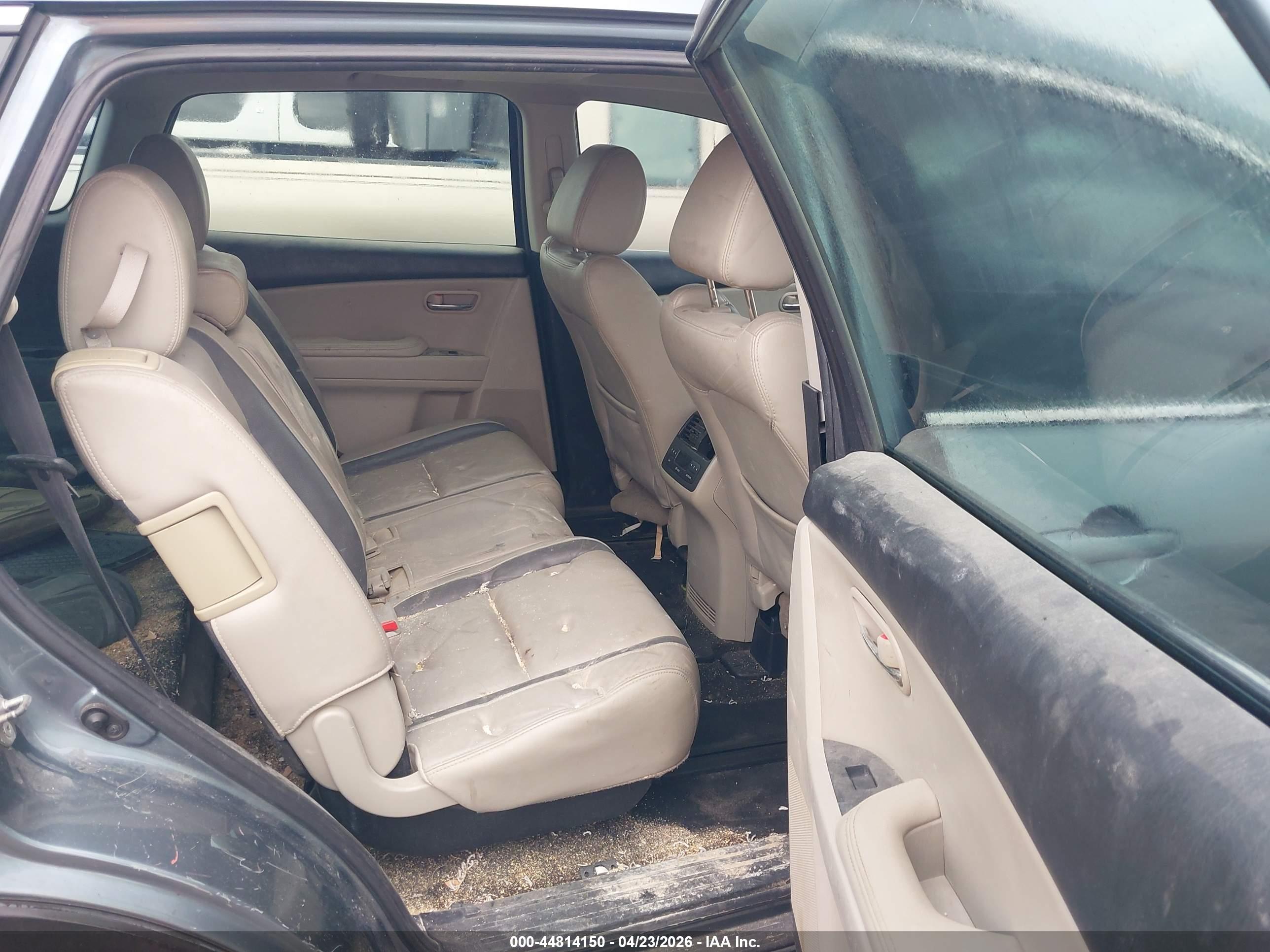 MAZDA CX-9 image 8