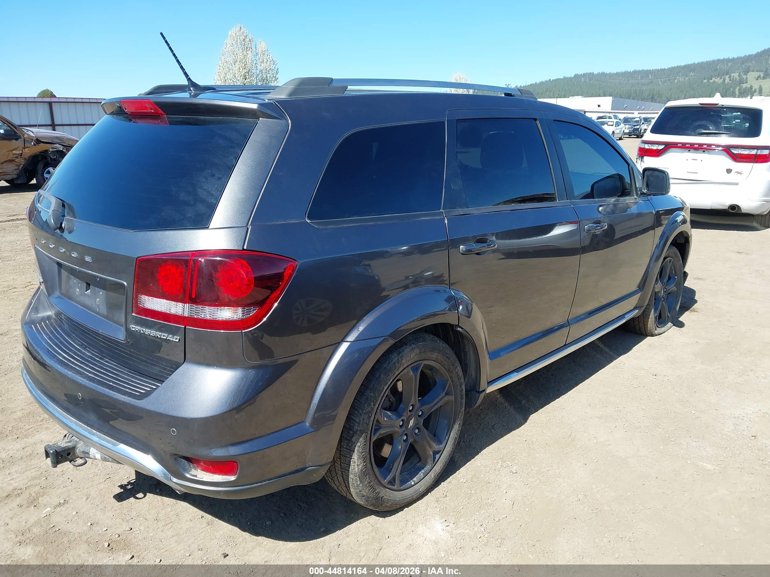 DODGE JOURNEY image 4