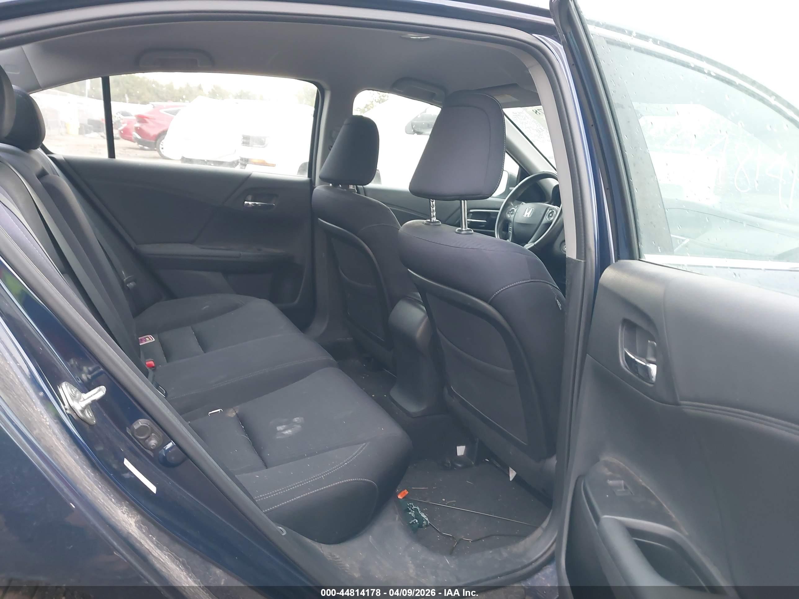 HONDA ACCORD image 8