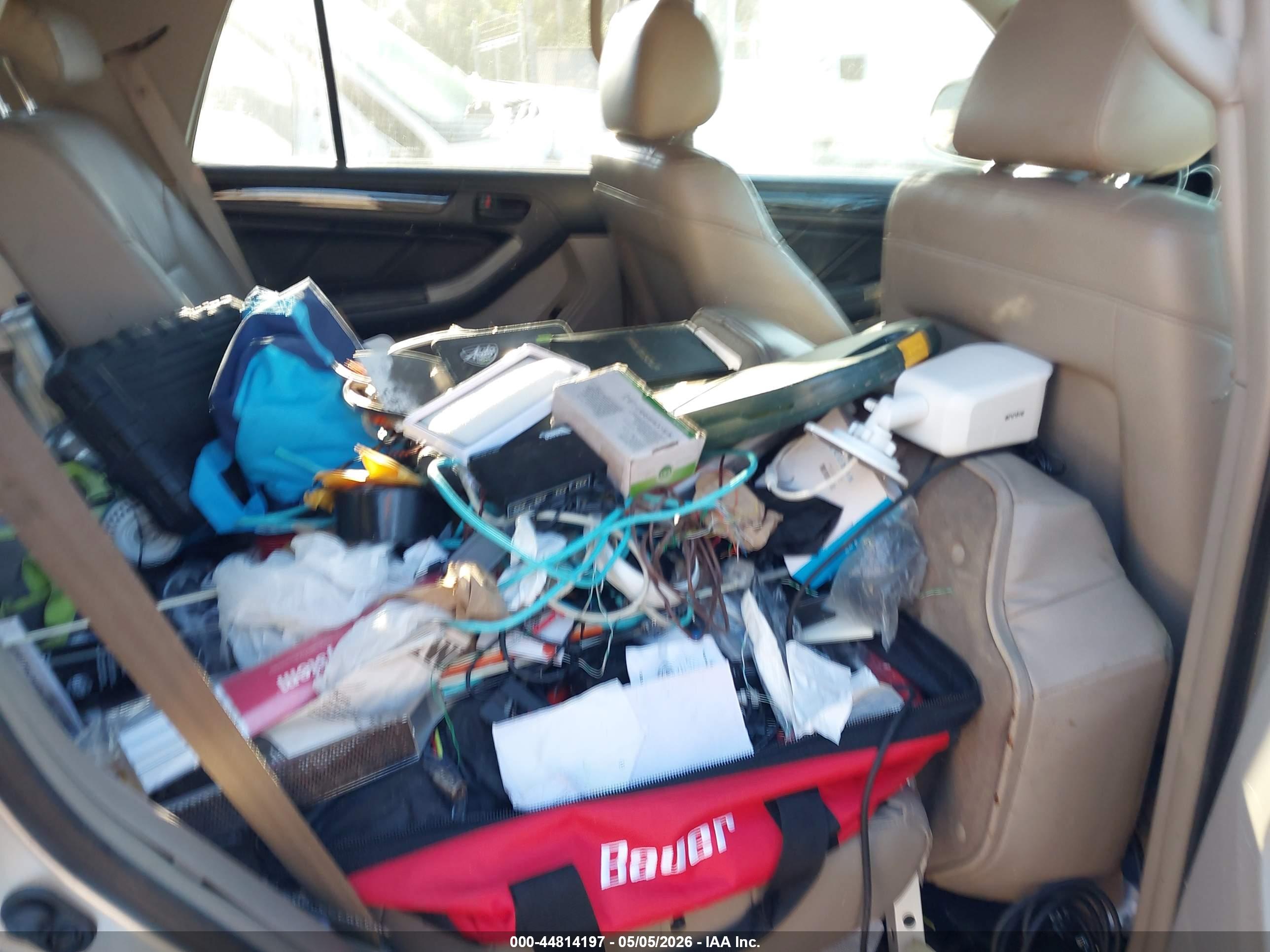 TOYOTA 4RUNNER image 8