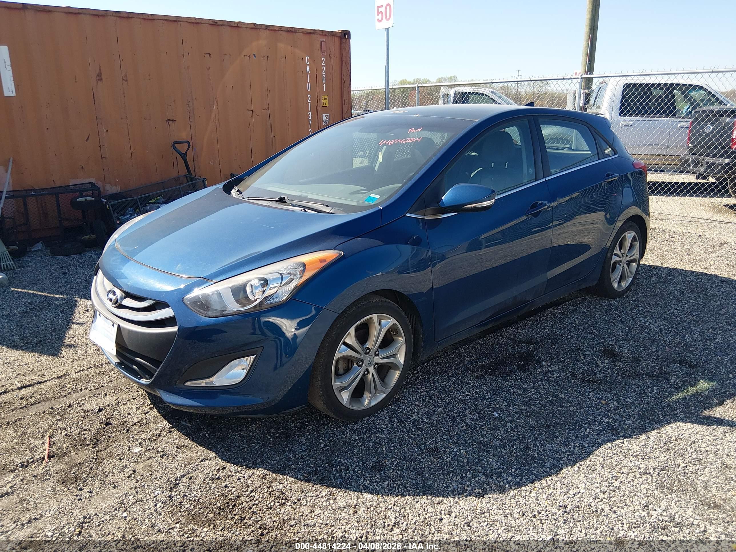 HYUNDAI ELANTRA image 2