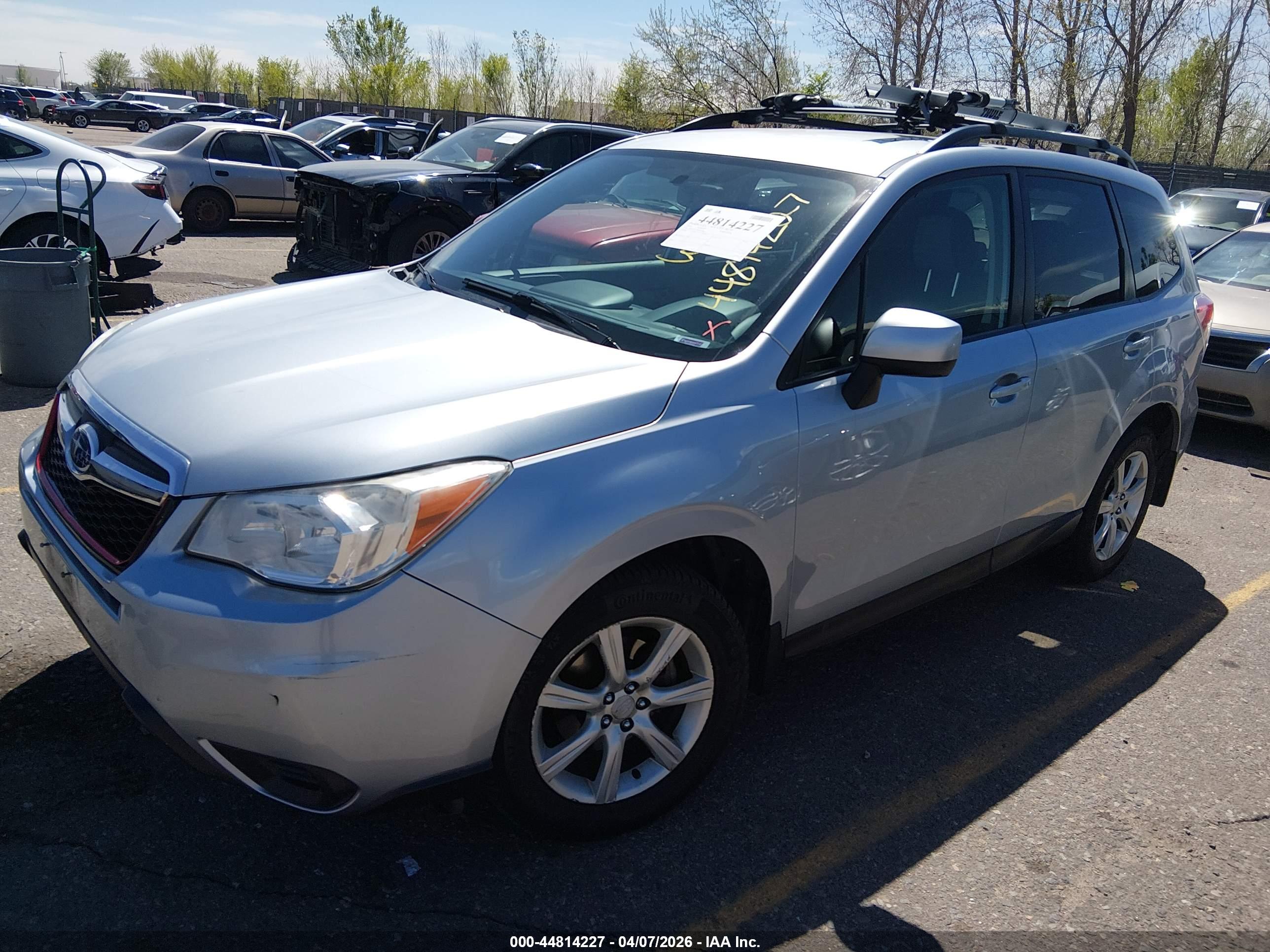 SUBARU FORESTER image 2