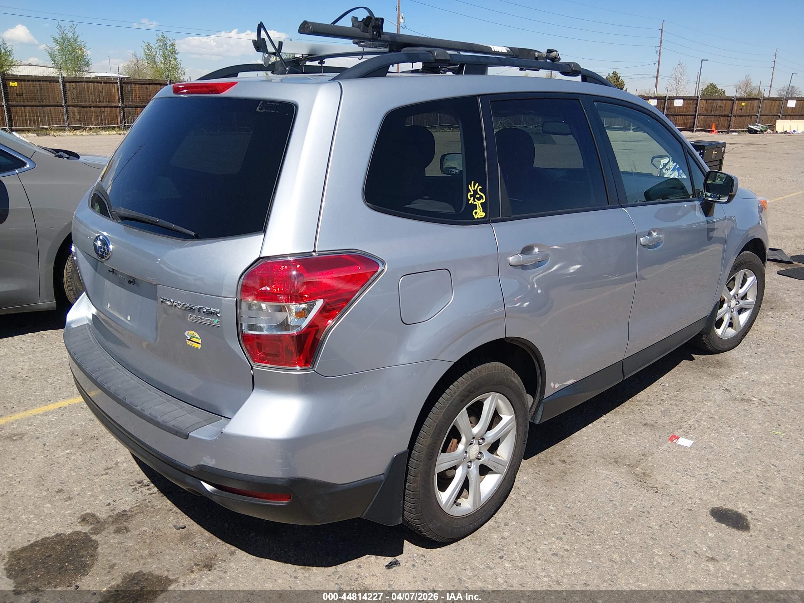 SUBARU FORESTER image 4
