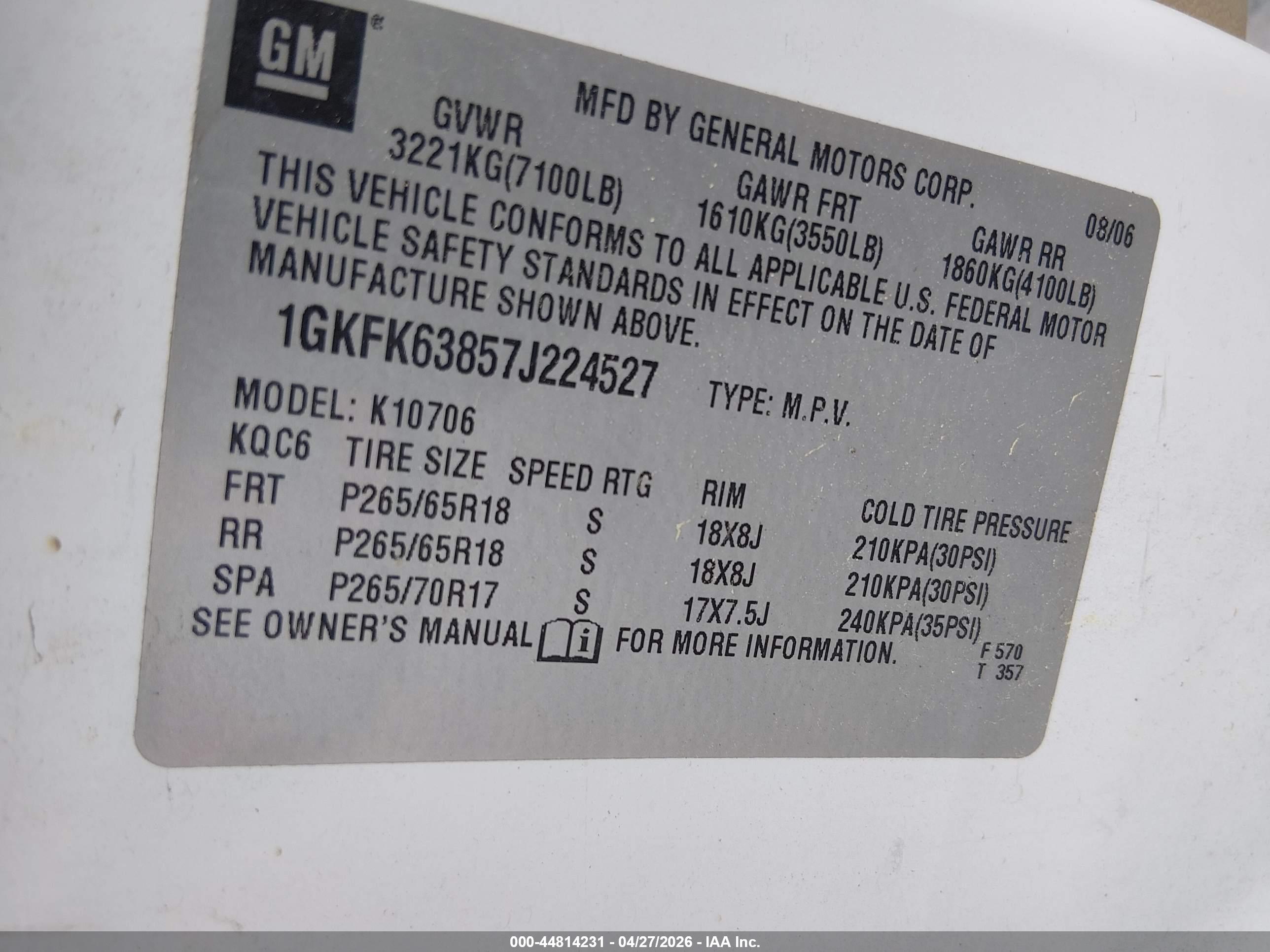 GMC YUKON image 9