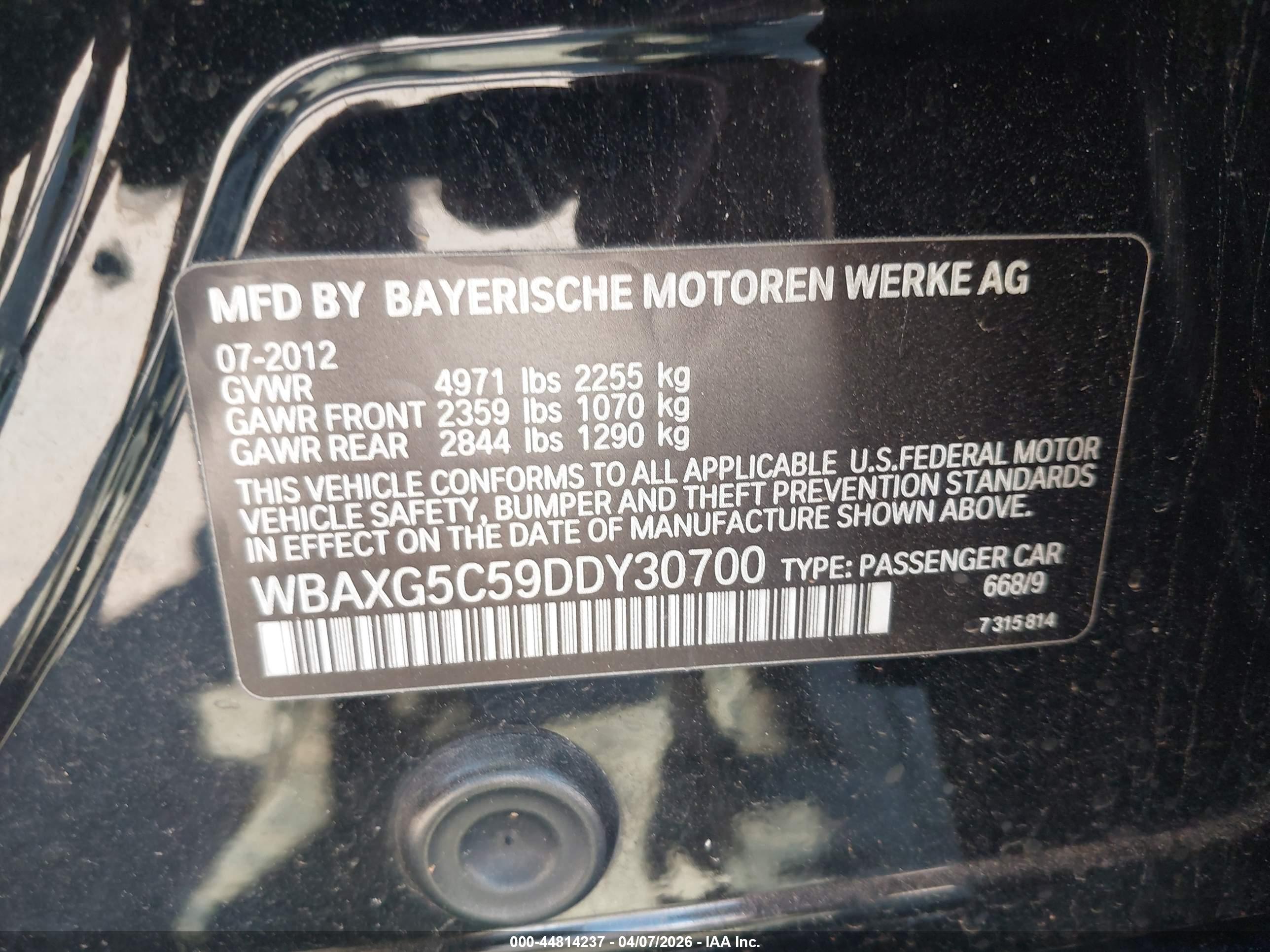 BMW 528I image 9