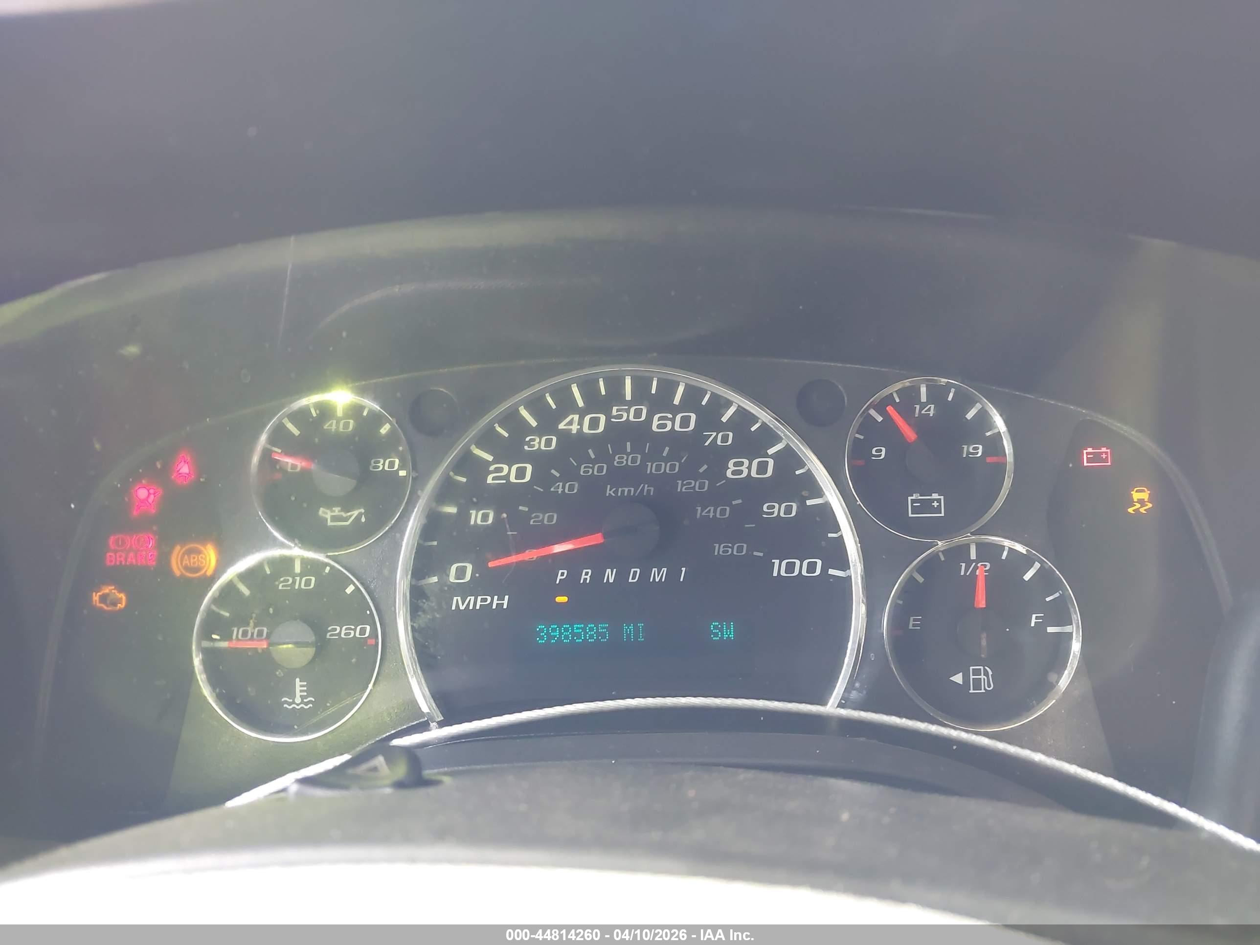 CHEVROLET EXPRESS image 7