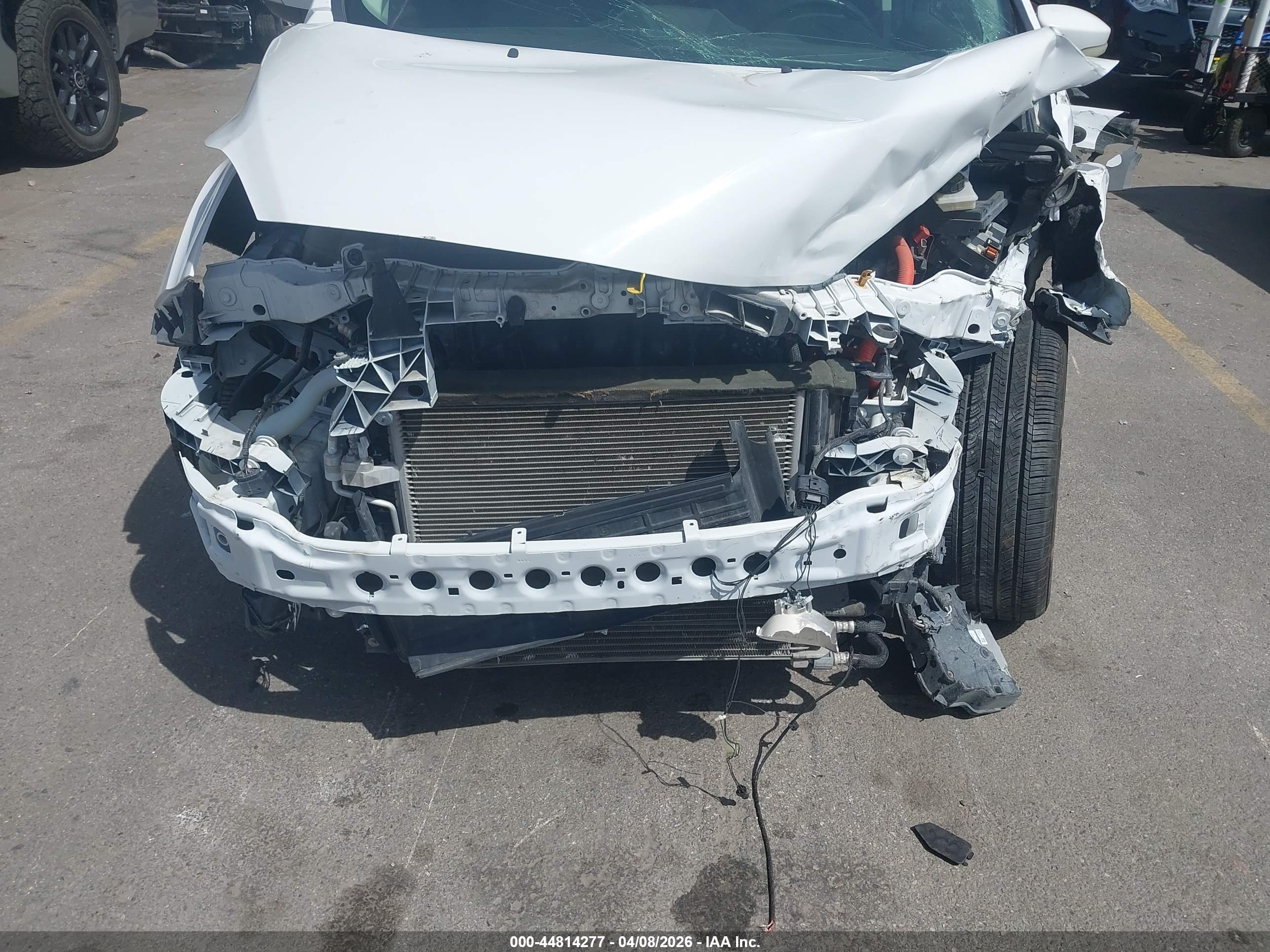 FORD C-MAX image 6